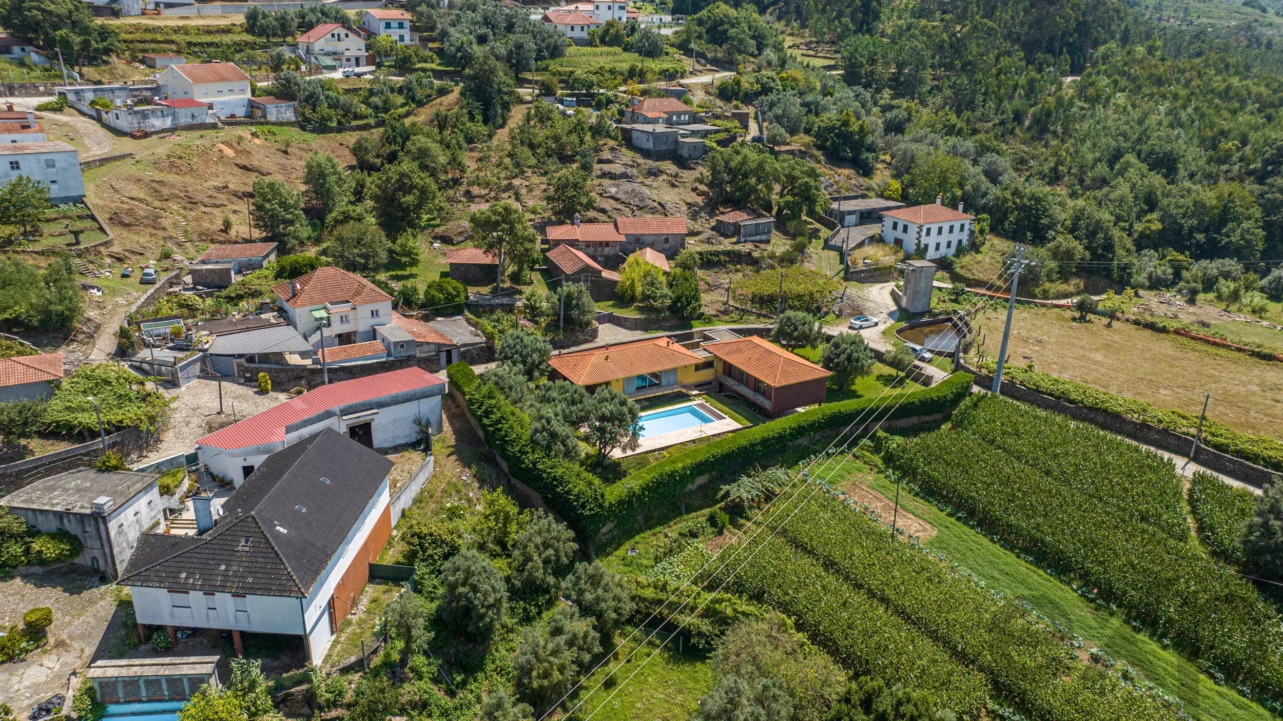 Moradia para alugar em Dem, 300 m²
