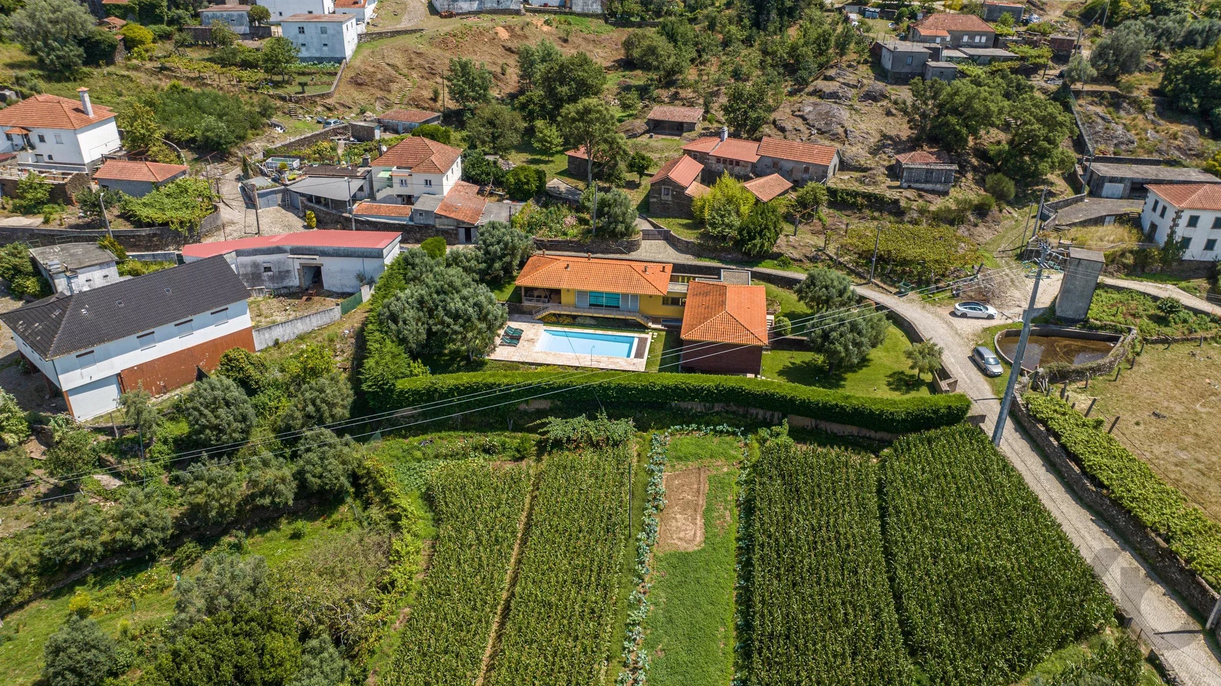 Moradia para alugar em Dem, 300 m²