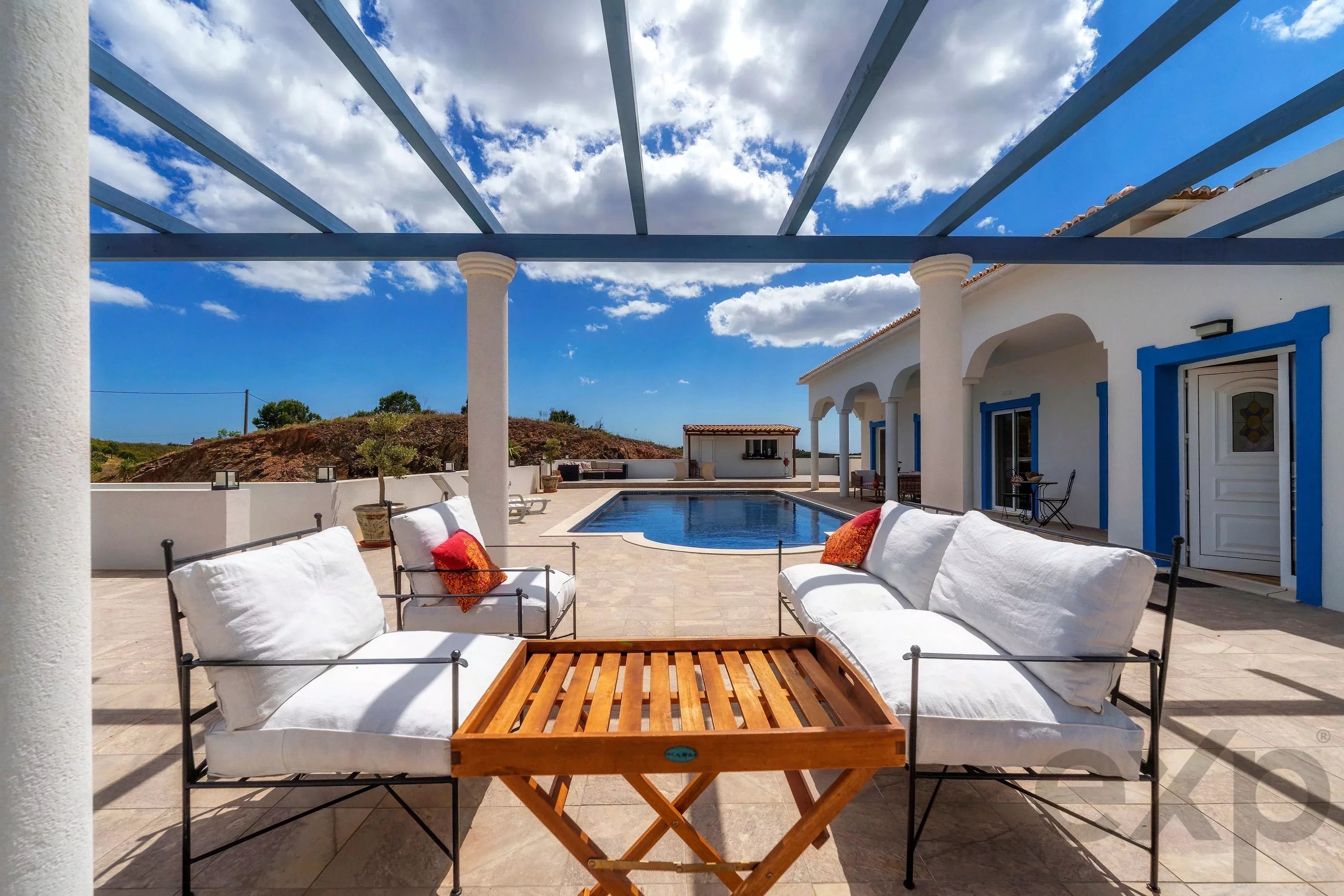 Country villa renovated with 5 bedrooms, swimming pool, panoramic views, 2 hectares 87005816 image 57