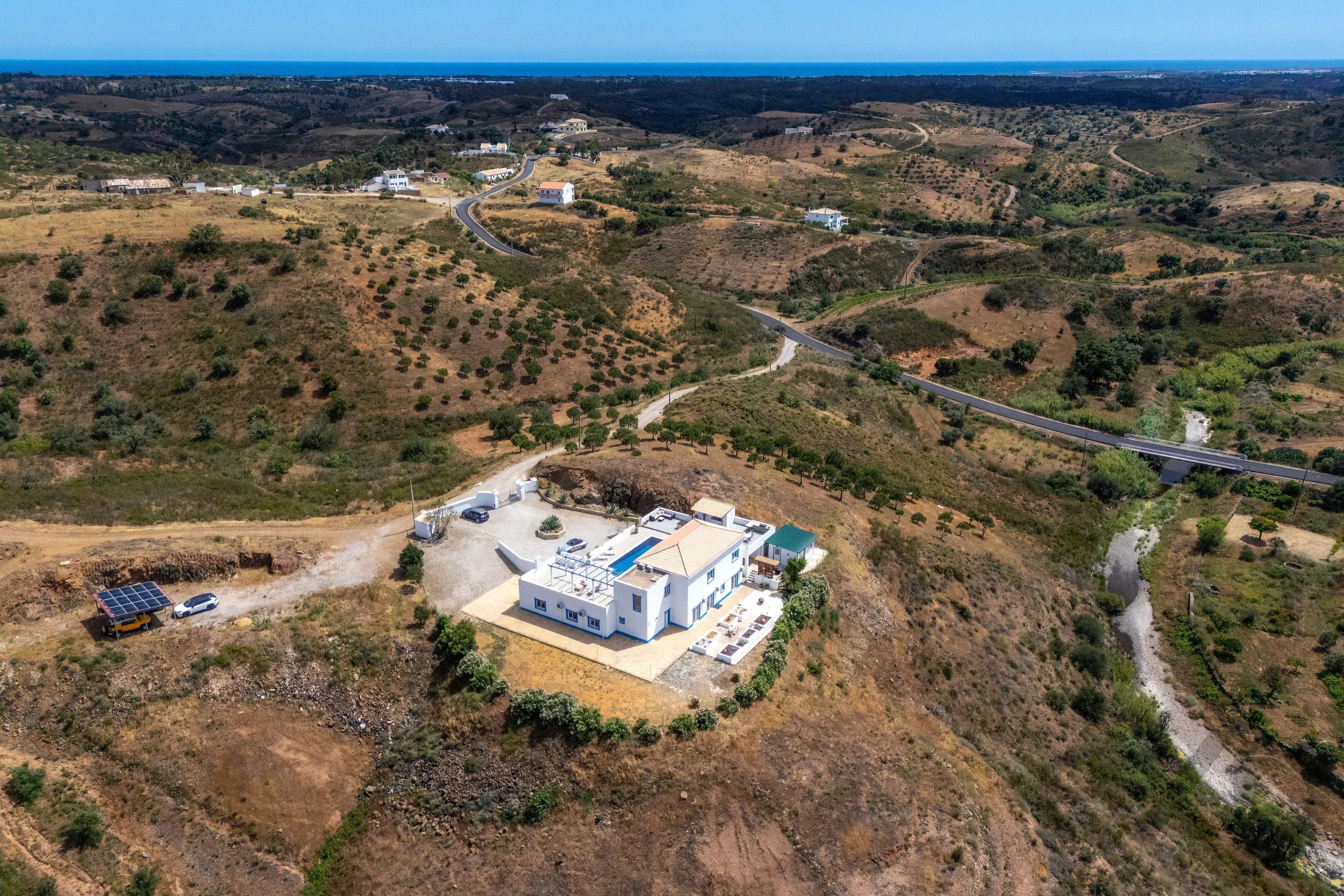 Country villa renovated with 5 bedrooms, swimming pool, panoramic views, 2 hectares 87005816 image 68