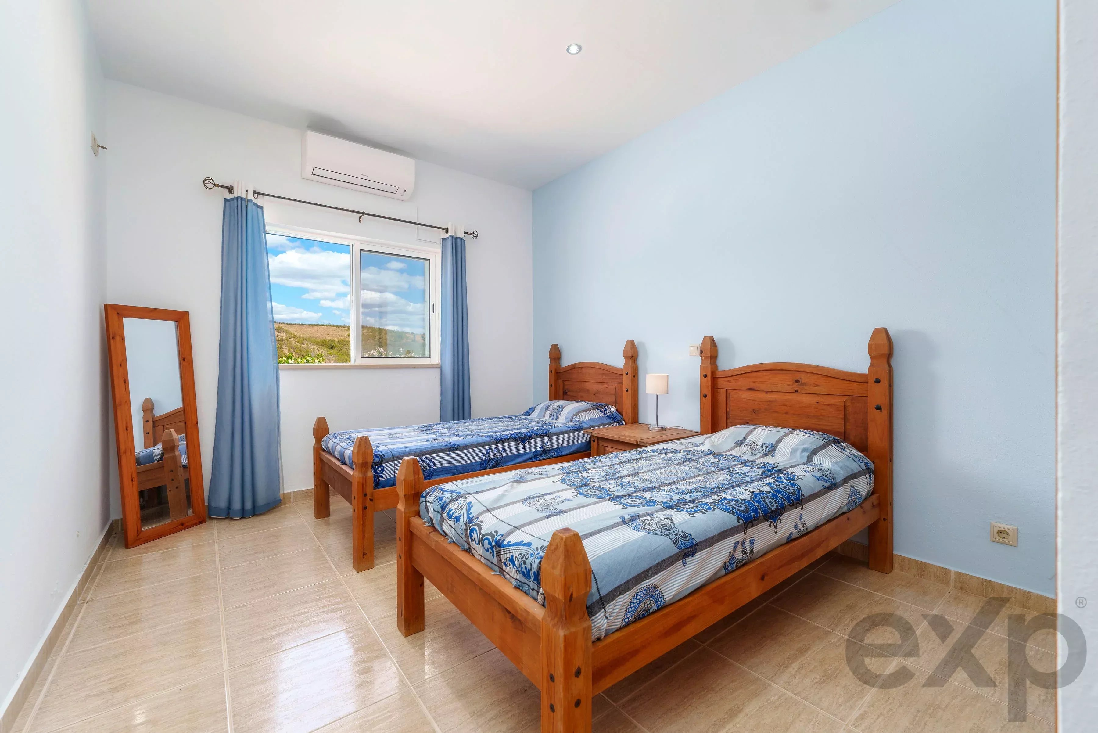 Country villa renovated with 5 bedrooms, swimming pool, panoramic views, 2 hectares 87005816 image 20