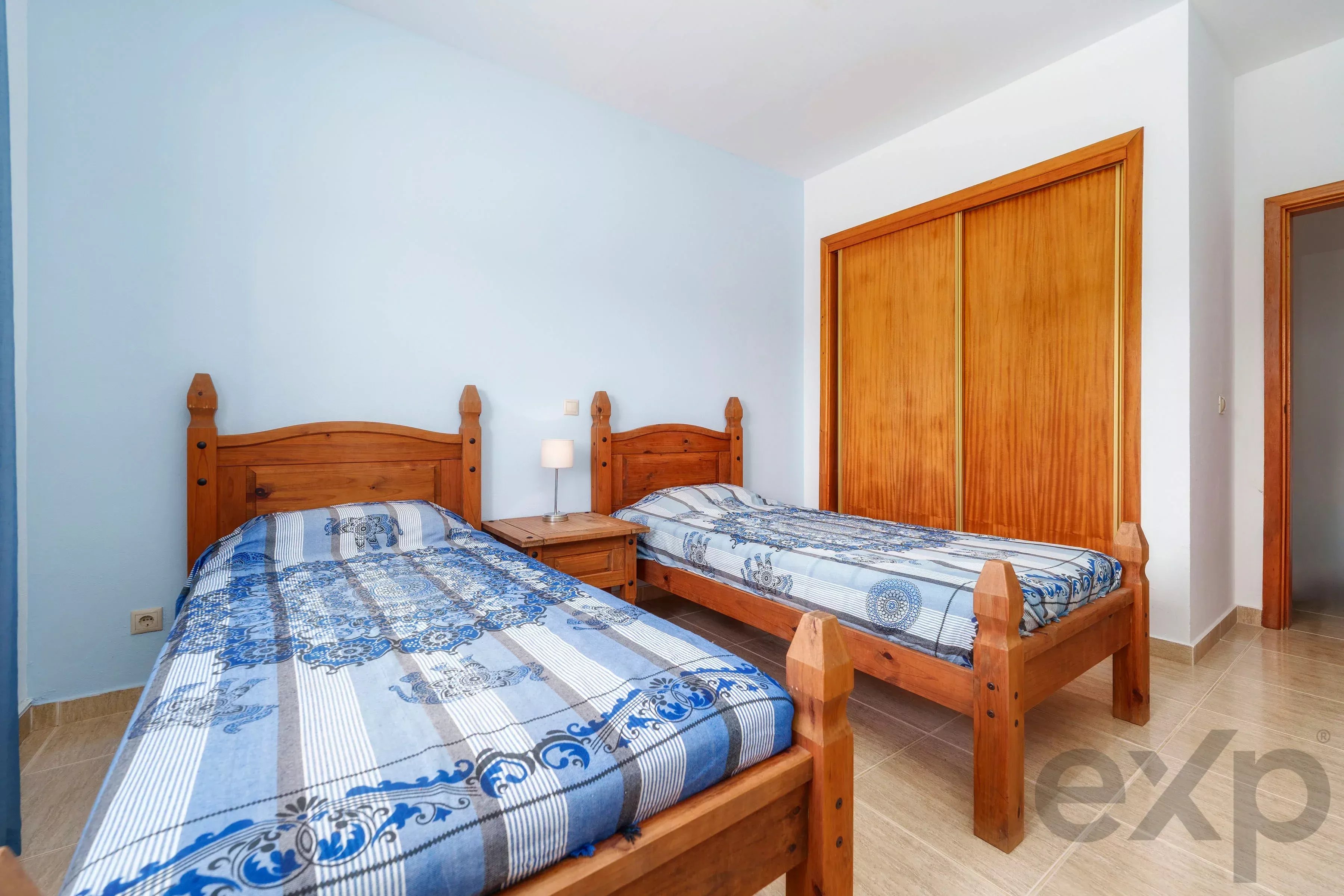 Country villa renovated with 5 bedrooms, swimming pool, panoramic views, 2 hectares 87005816 image 21
