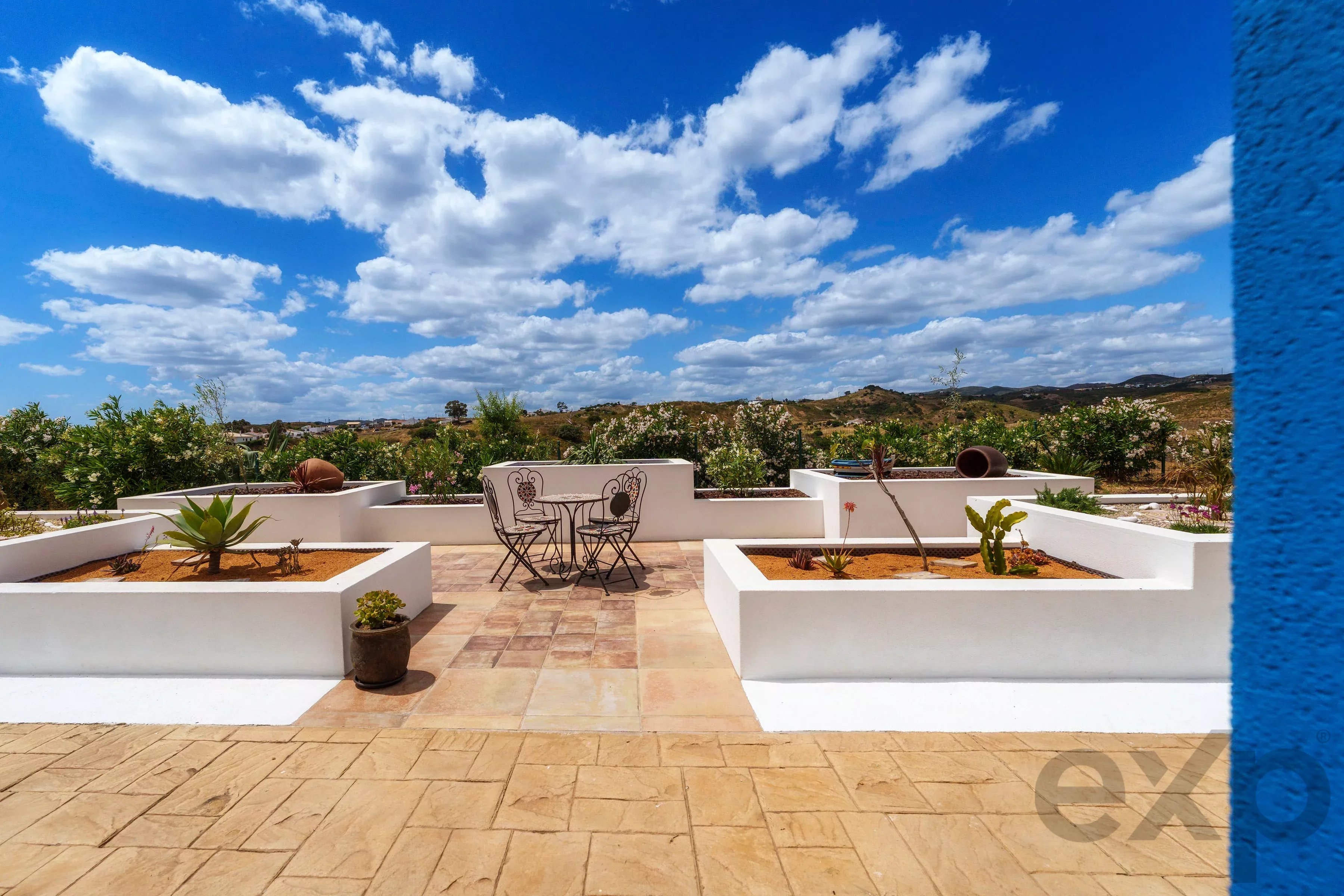 Country villa renovated with 5 bedrooms, swimming pool, panoramic views, 2 hectares 87005816 image 36