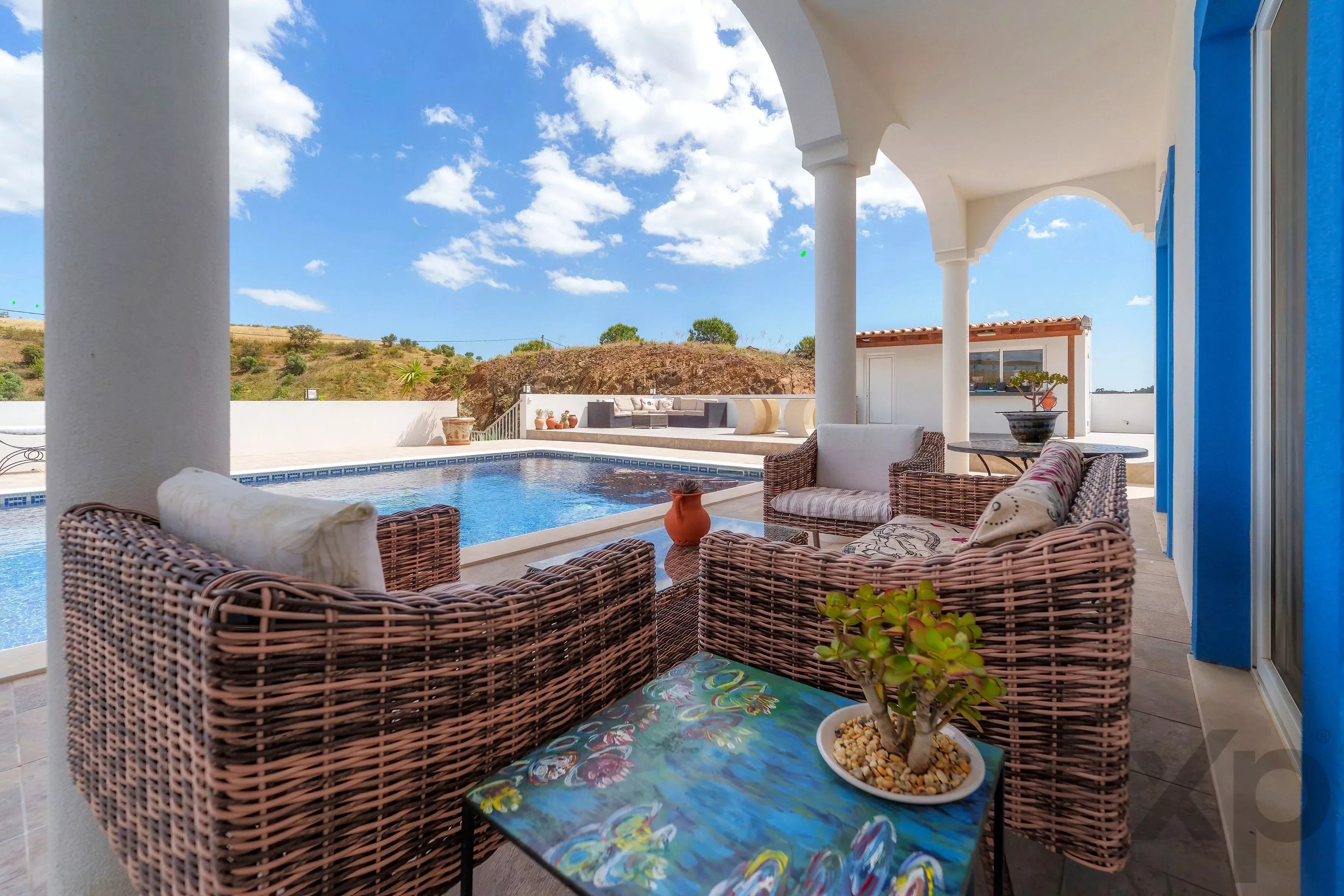 Country villa renovated with 5 bedrooms, swimming pool, panoramic views, 2 hectares 87005816 image 53