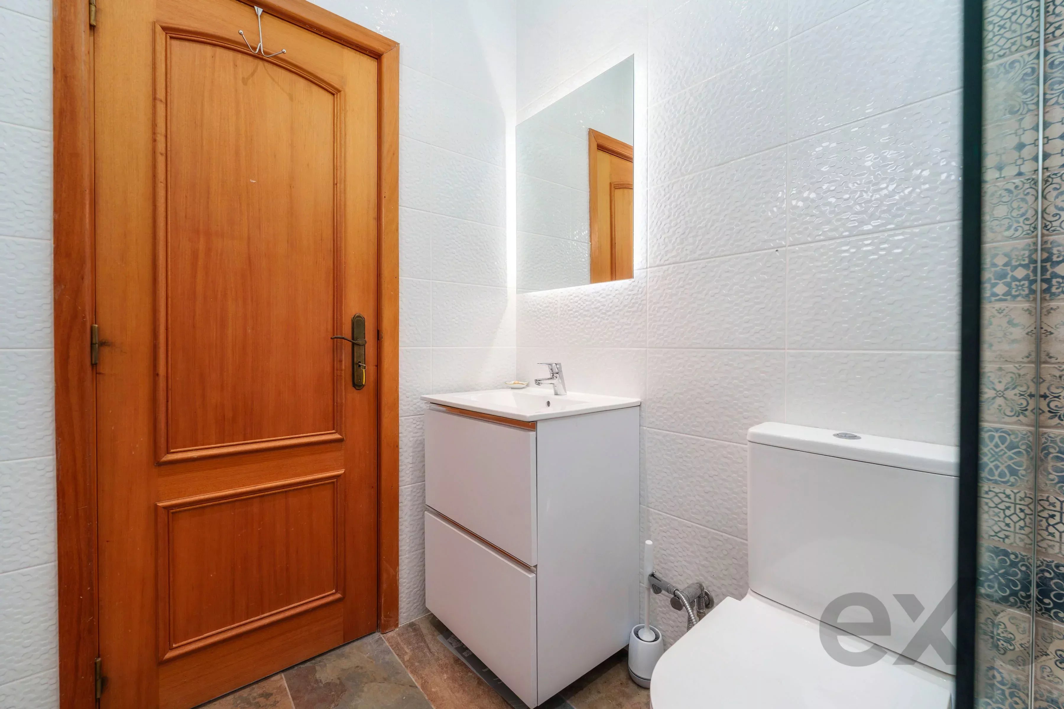 Country villa renovated with 5 bedrooms, swimming pool, panoramic views, 2 hectares 87005816 image 32