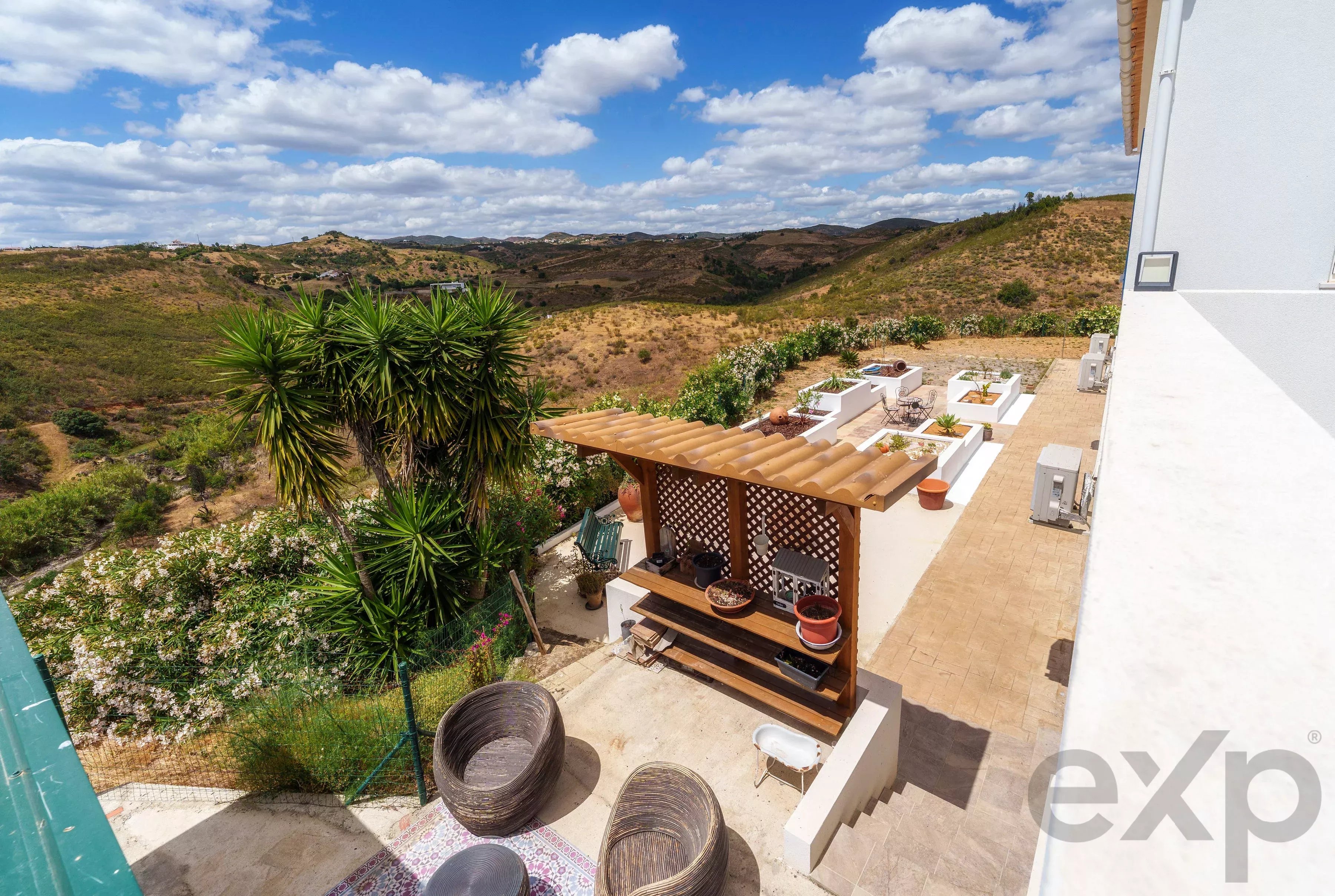 Country villa renovated with 5 bedrooms, swimming pool, panoramic views, 2 hectares 87005816 image 48