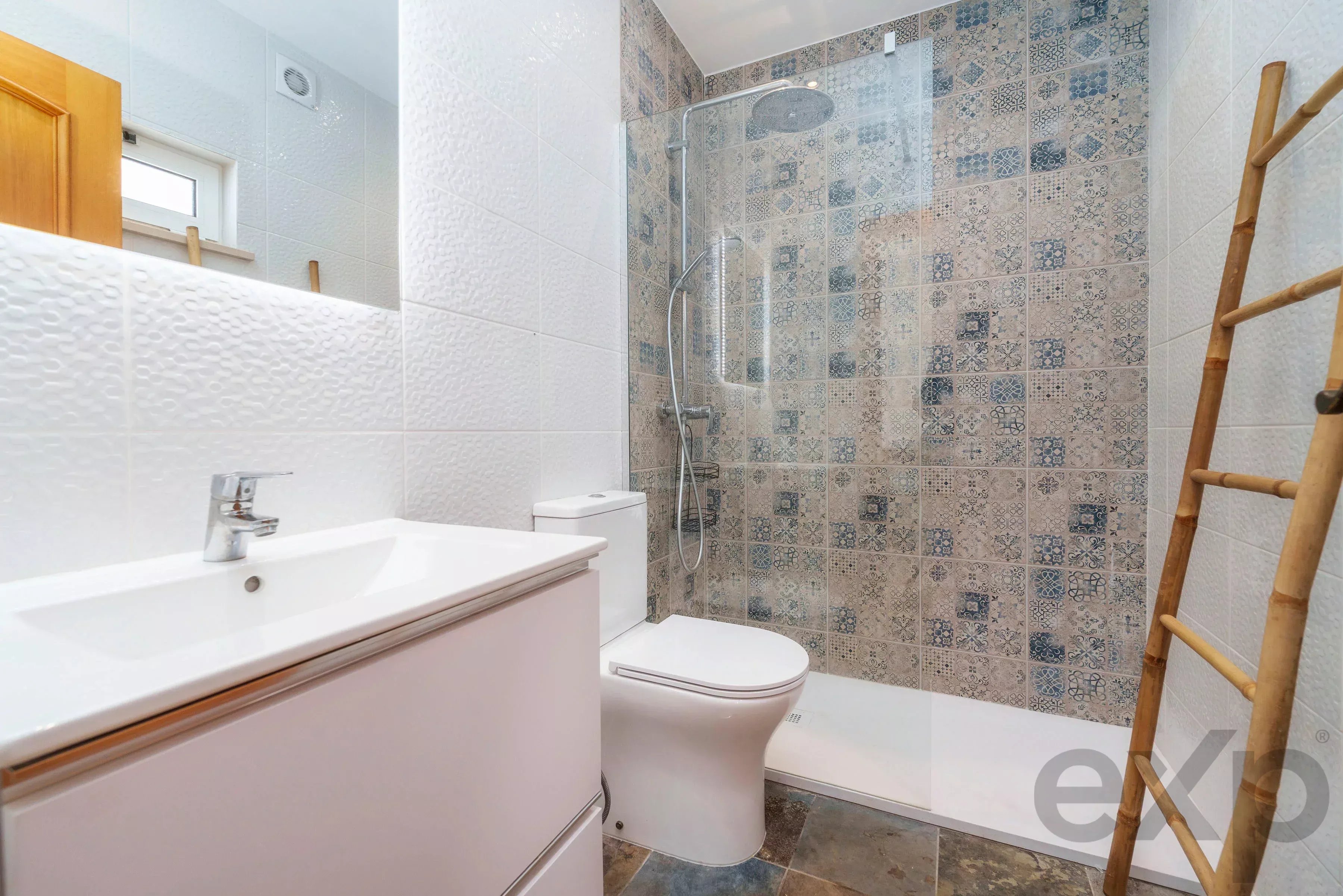 Country villa renovated with 5 bedrooms, swimming pool, panoramic views, 2 hectares 87005816 image 30