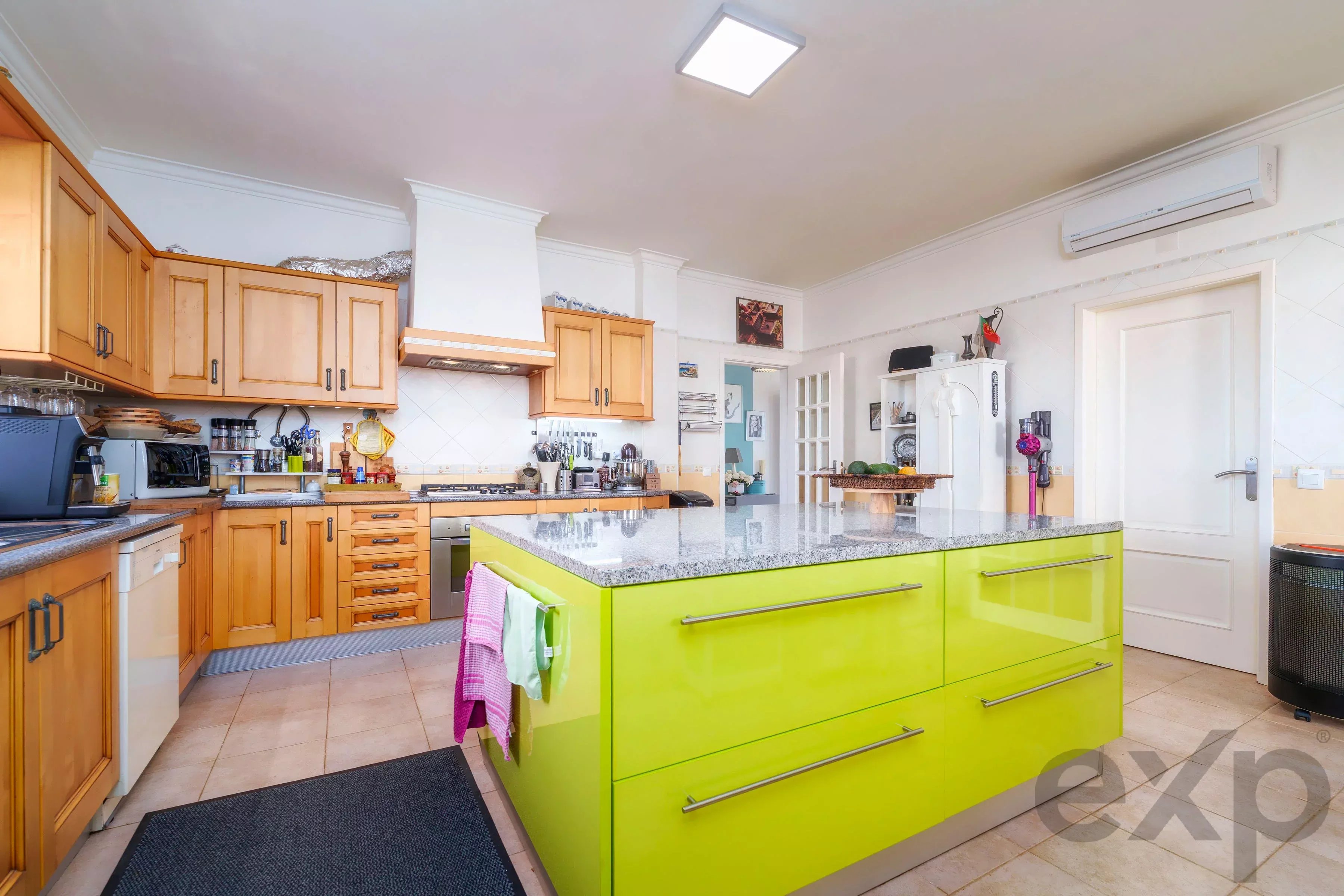 Fantastic charming home with 4 bedrooms, garden and pool in the surroundings of Olhão 87006245 image 18