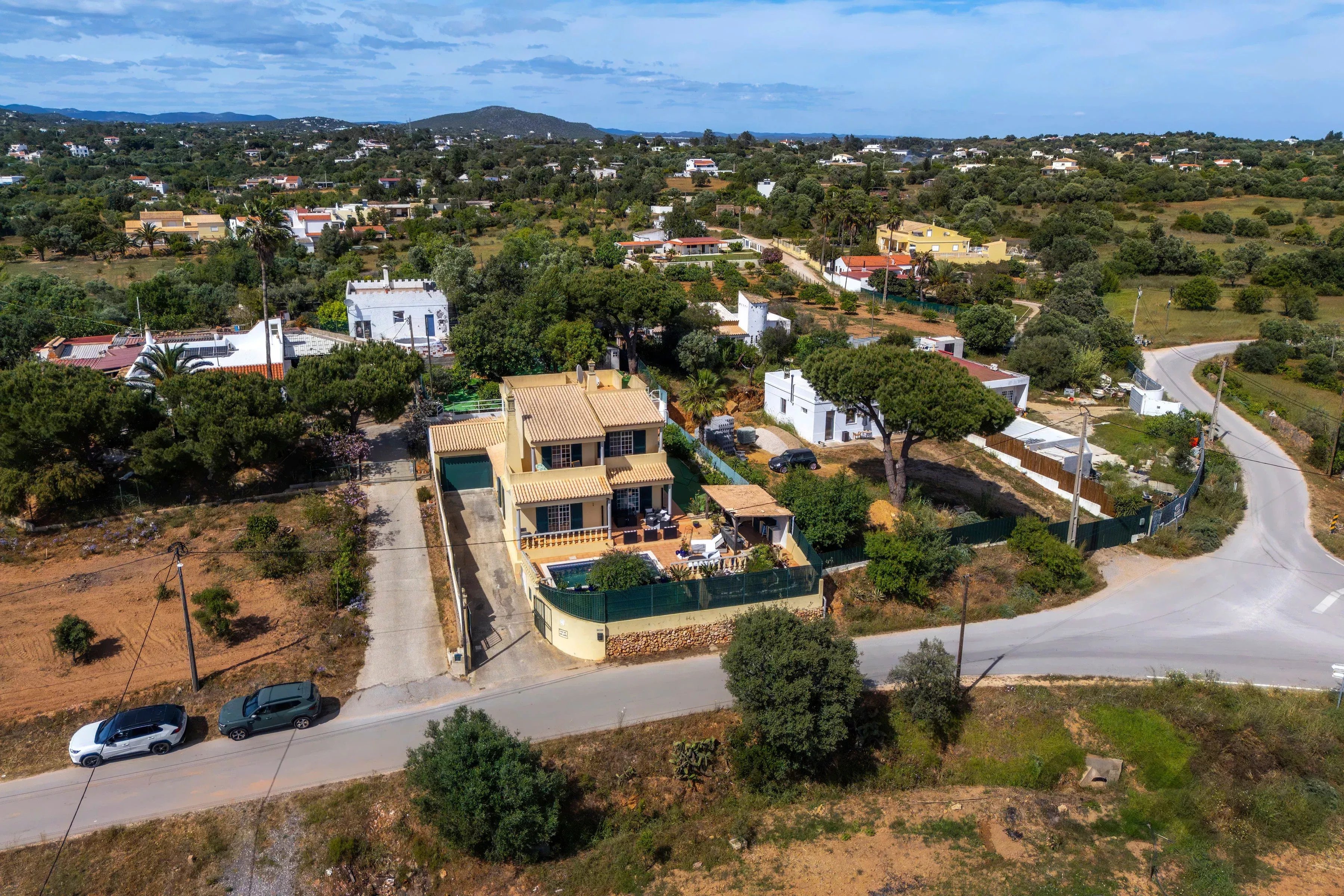 Fantastic charming home with 4 bedrooms, garden and pool in the surroundings of Olhão 87006245 image 55