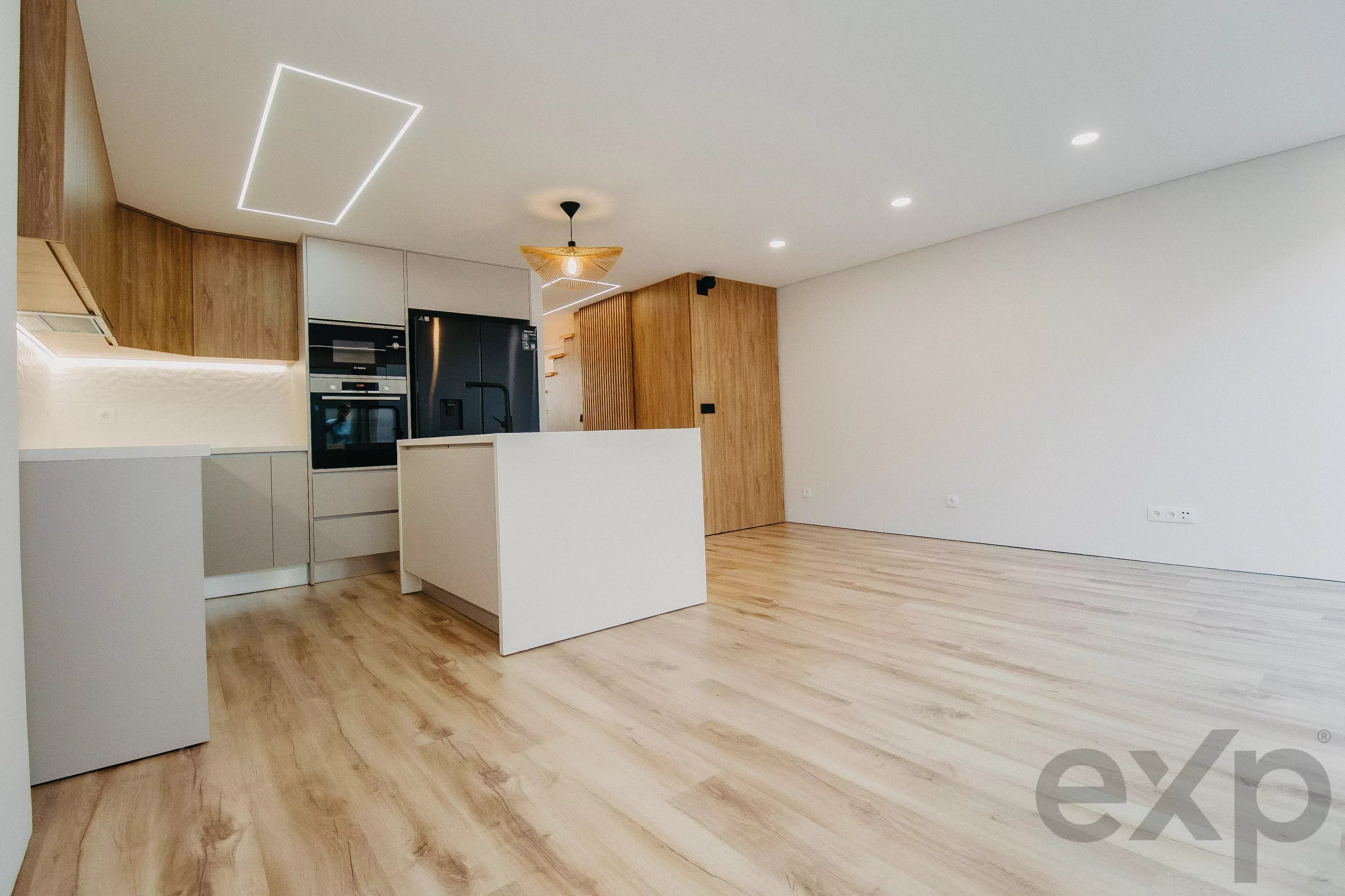 Marvelous Smart T3 House with 2 Suites, Private Garden of 30 m² and Balcony of 12.5 m² in the Historic Centre of Montijo, just 20 minutes from Gare do Oriente 87011924 image 21