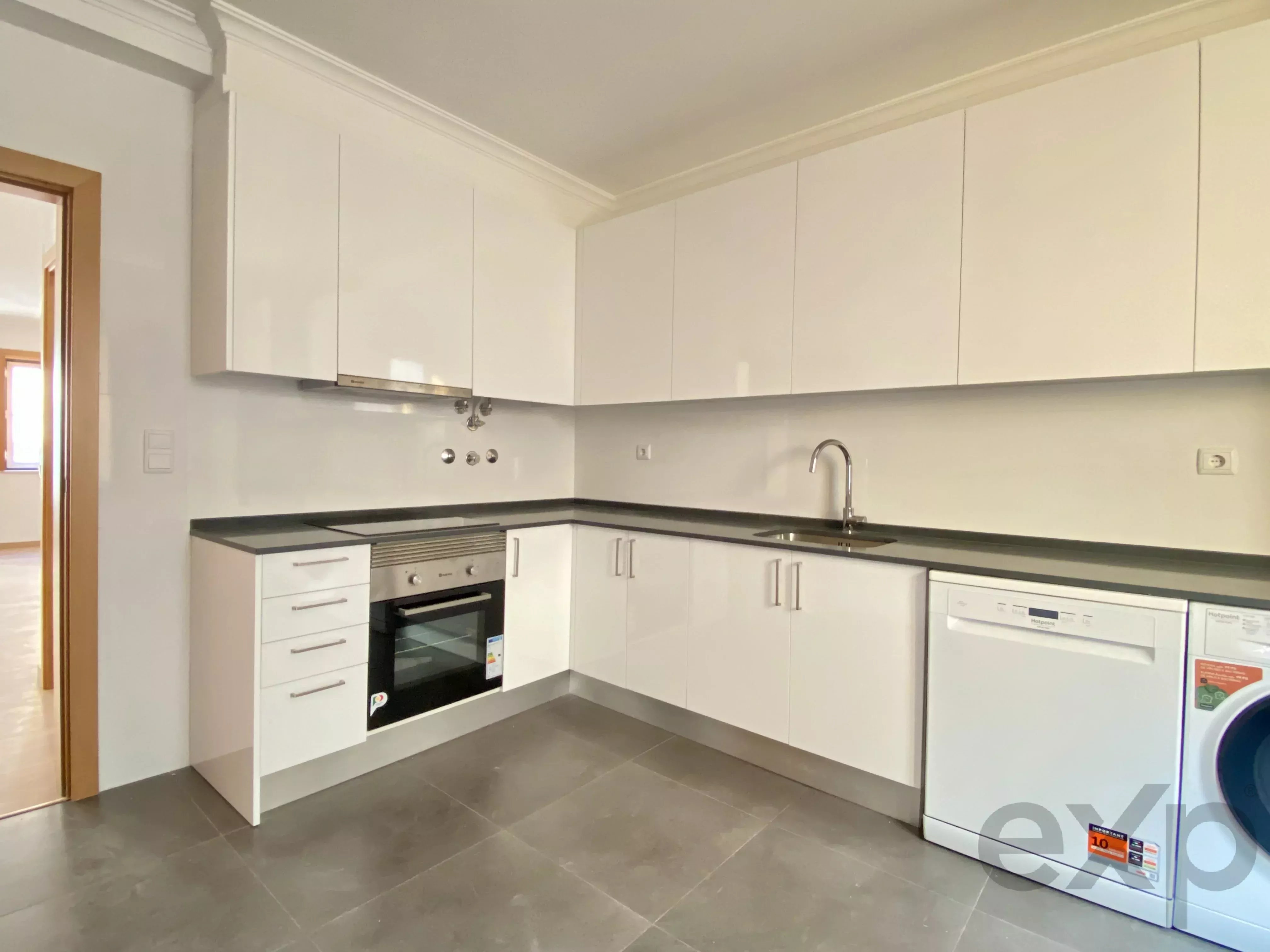 Prédio remodelado de raíz - Bairro Alto, Lisboa 87014795 image 26