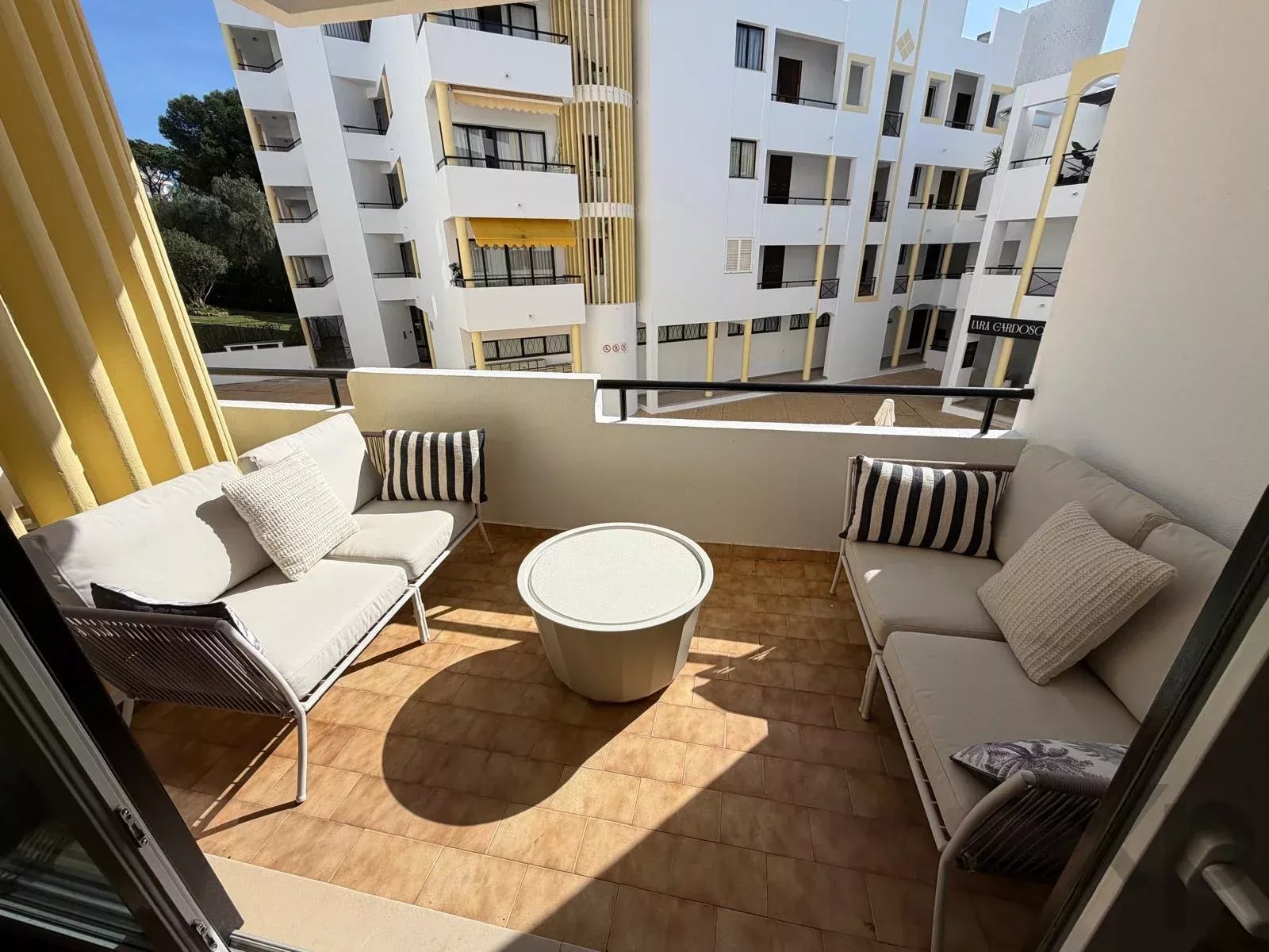 T1 Apartment with Swimming Pool – Vilamoura, Algarve, Portugal 87015169 image 13