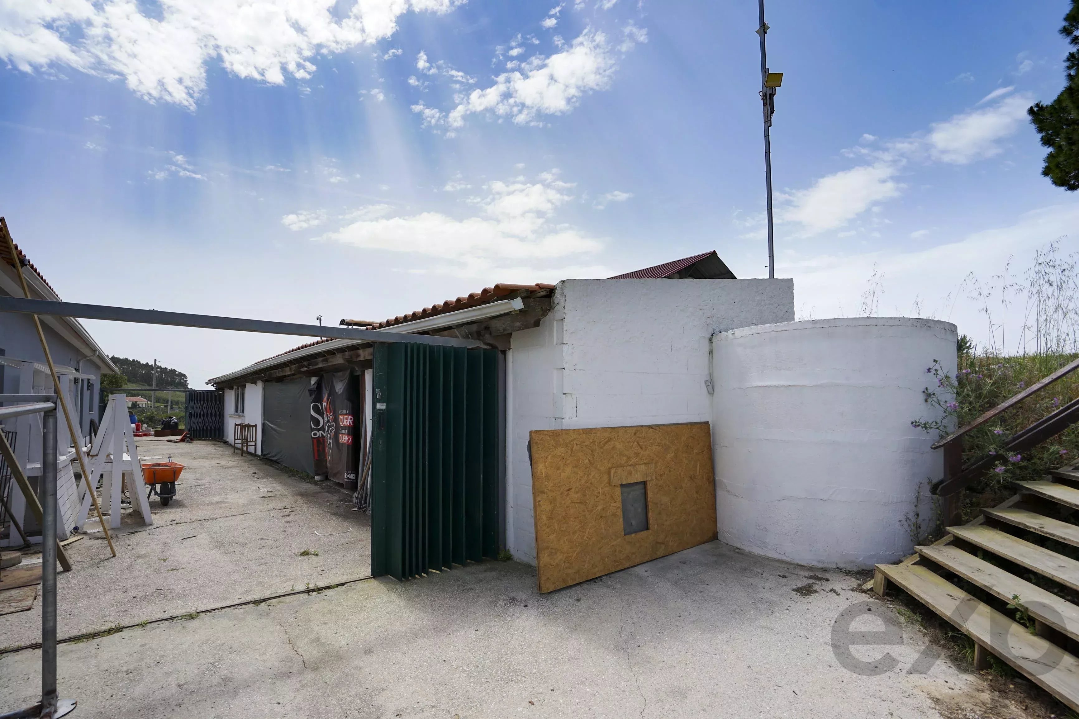 A dos Cunhados, Commercial Farm with a Plot of 9,630 Square Metres 87016840 image 45