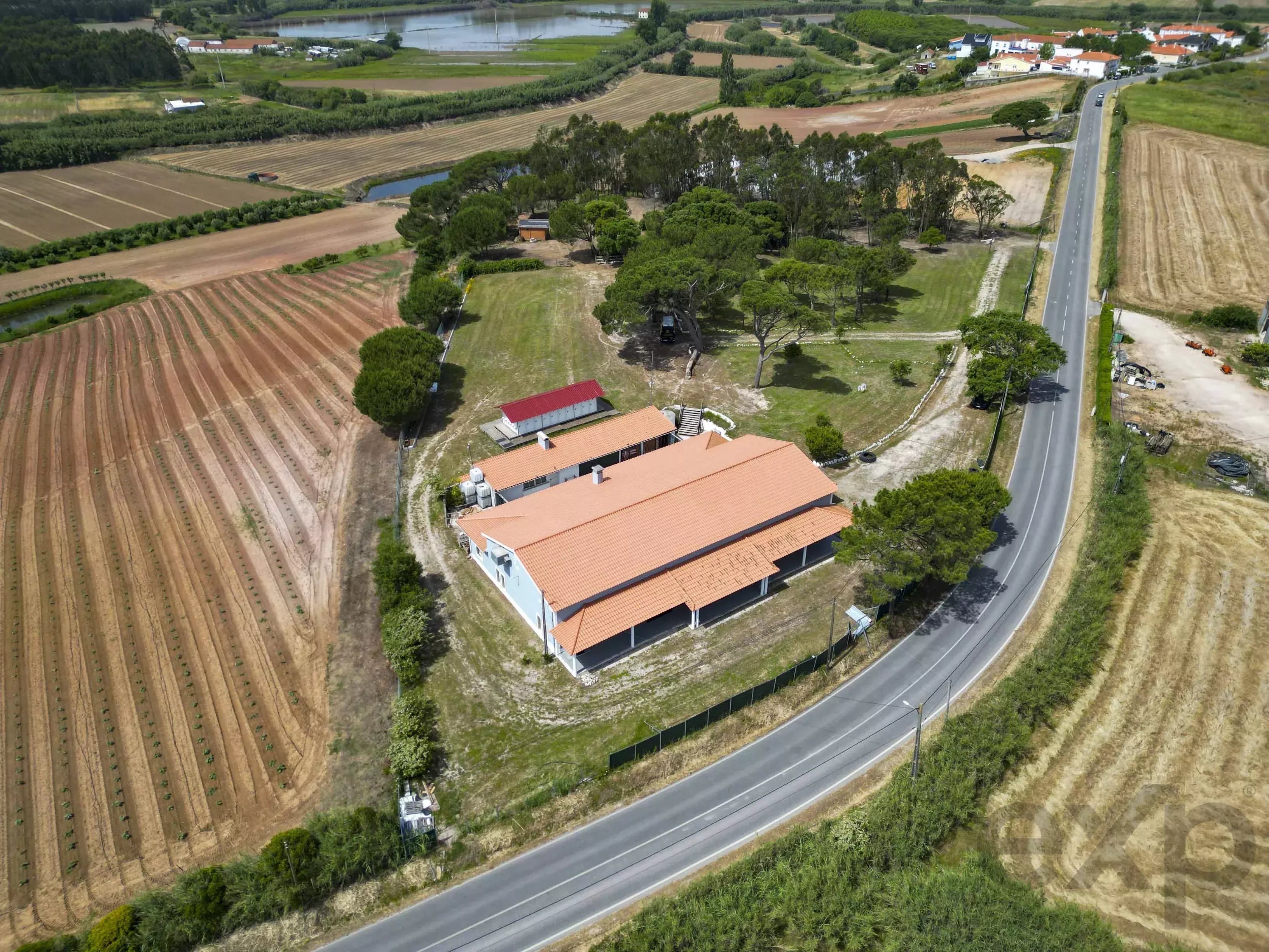 A dos Cunhados, Commercial Farm with a Plot of 9,630 Square Metres 87016840 image 34