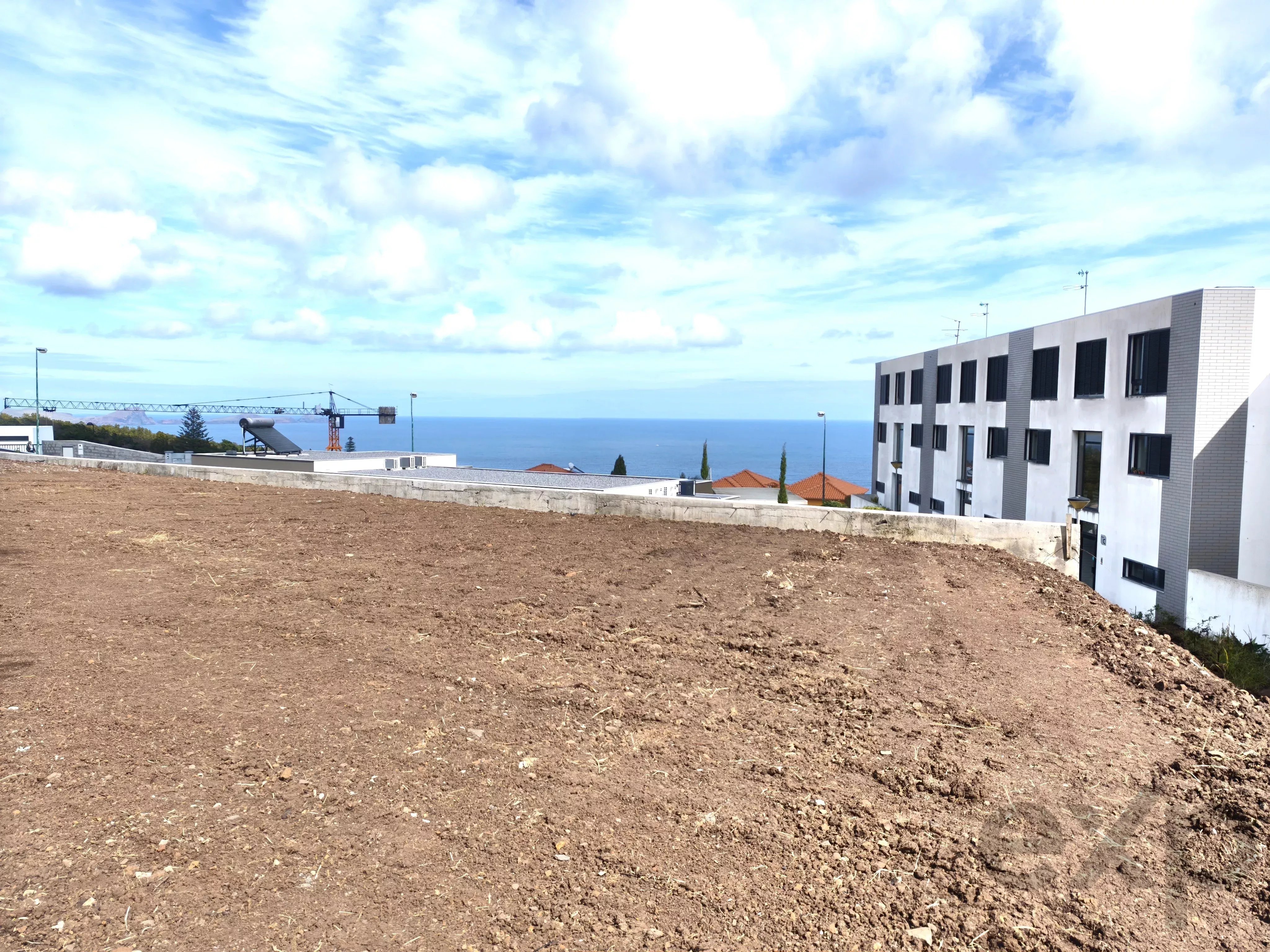 EXCLUSIVE LAND WITH SEA VIEW — ÁGUA DE PENA, MACHICO | 1,645.60 m² 4