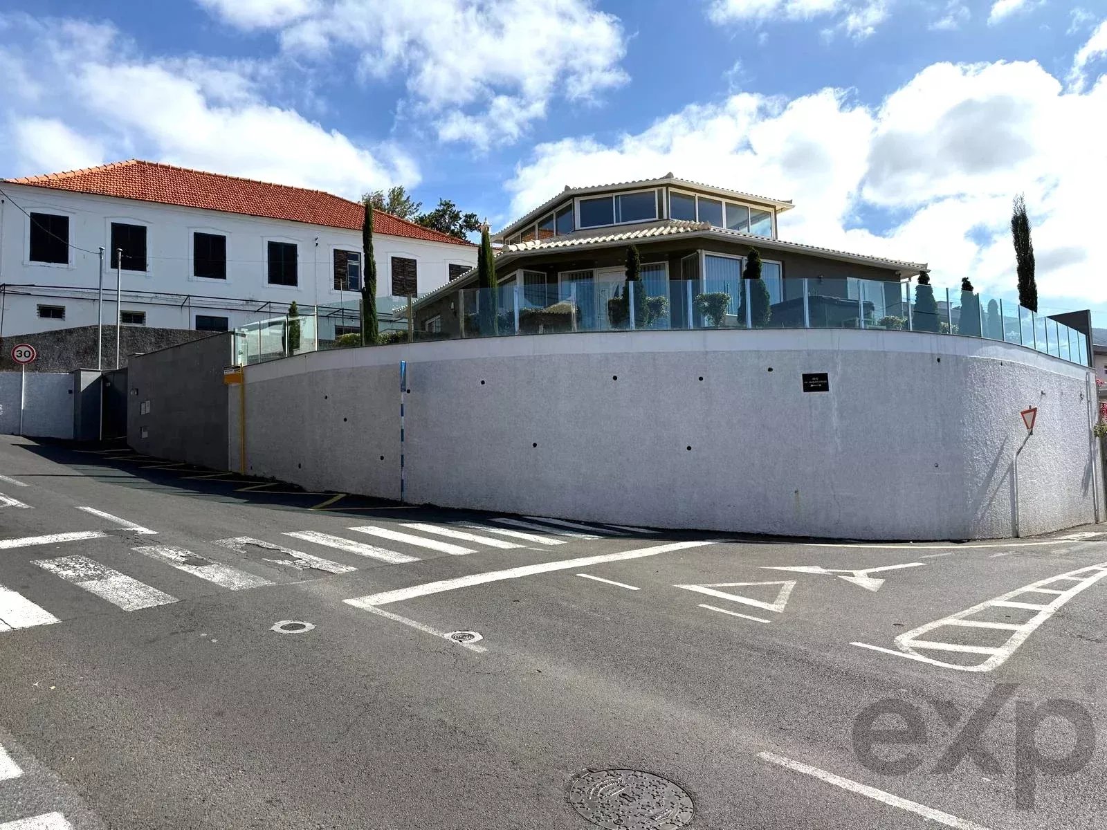 Moradia à venda em Funchal, 134 m²