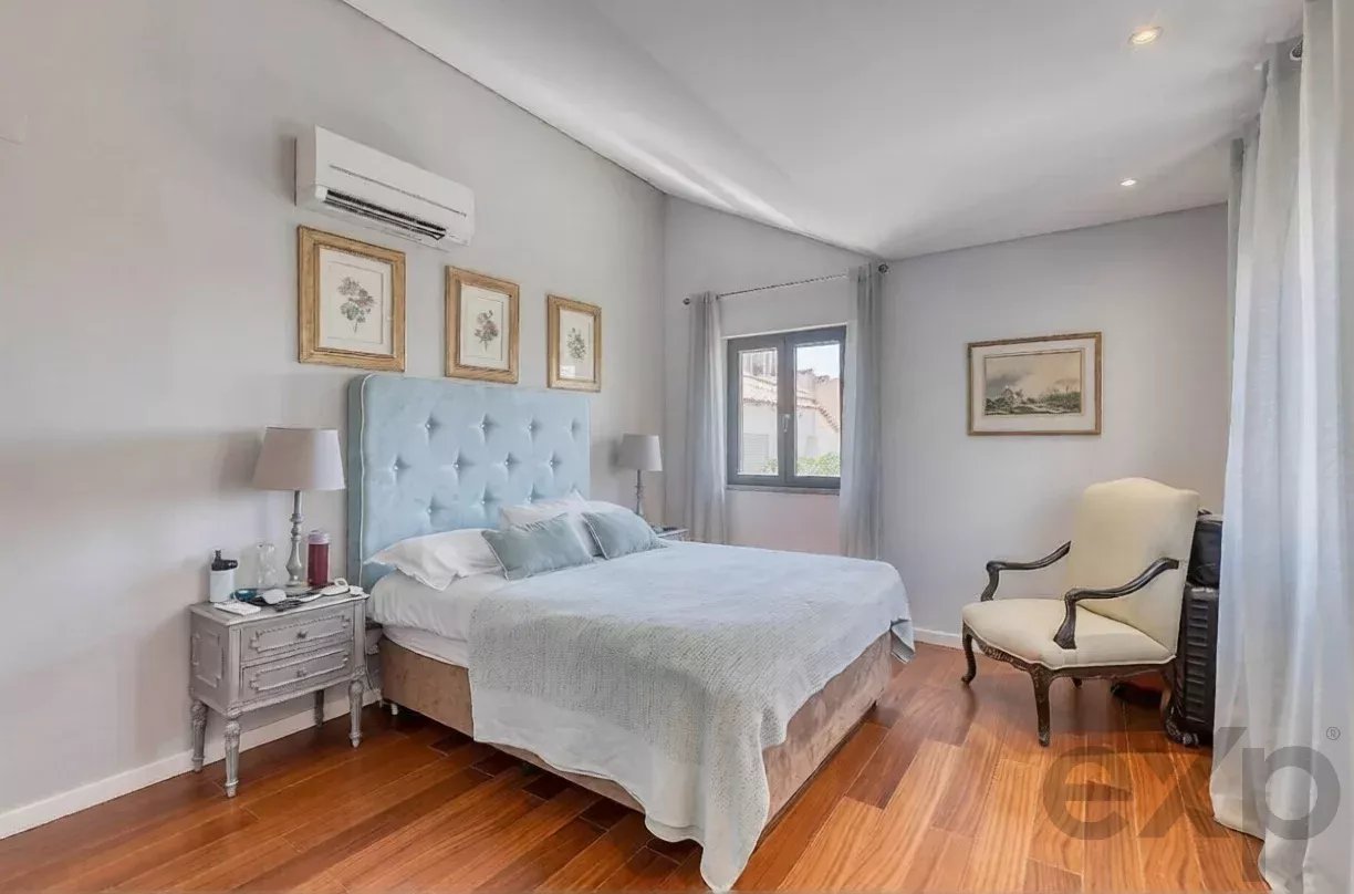 Sober House Penthouse in Central Cascais 87025152 image 18