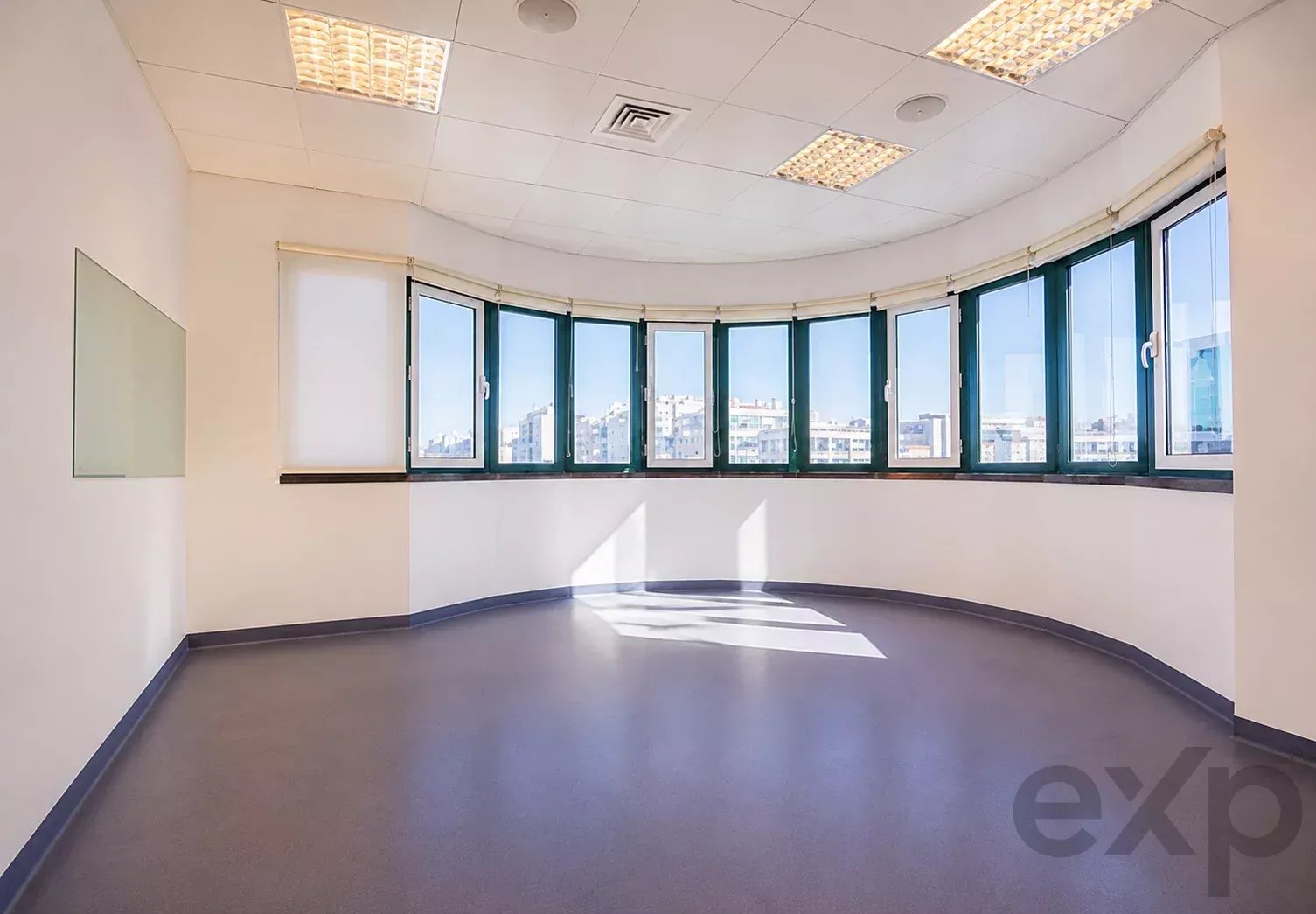 Espaço Comercial em Lisboa para Clínica ou Serviços Empresariais