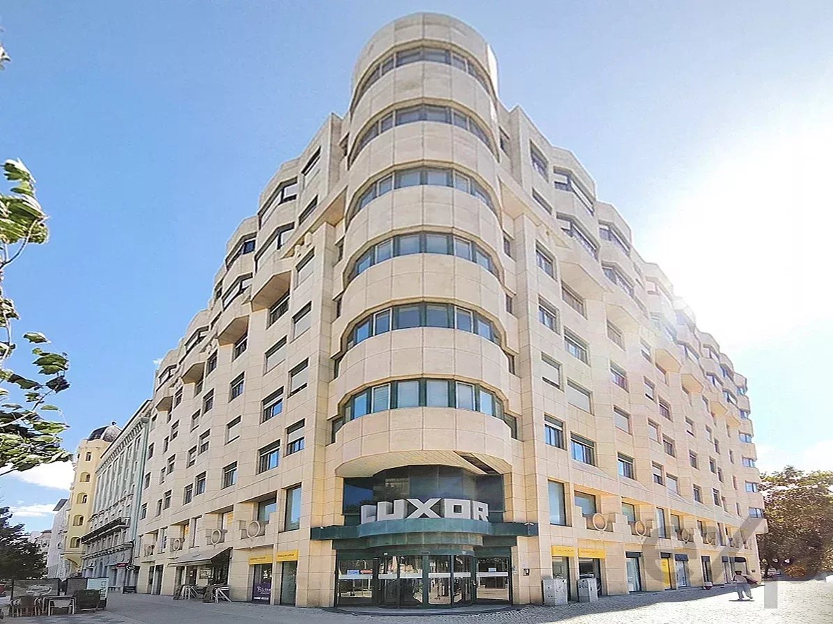 Espaço Comercial em Lisboa para Clínica ou Serviços Empresariais