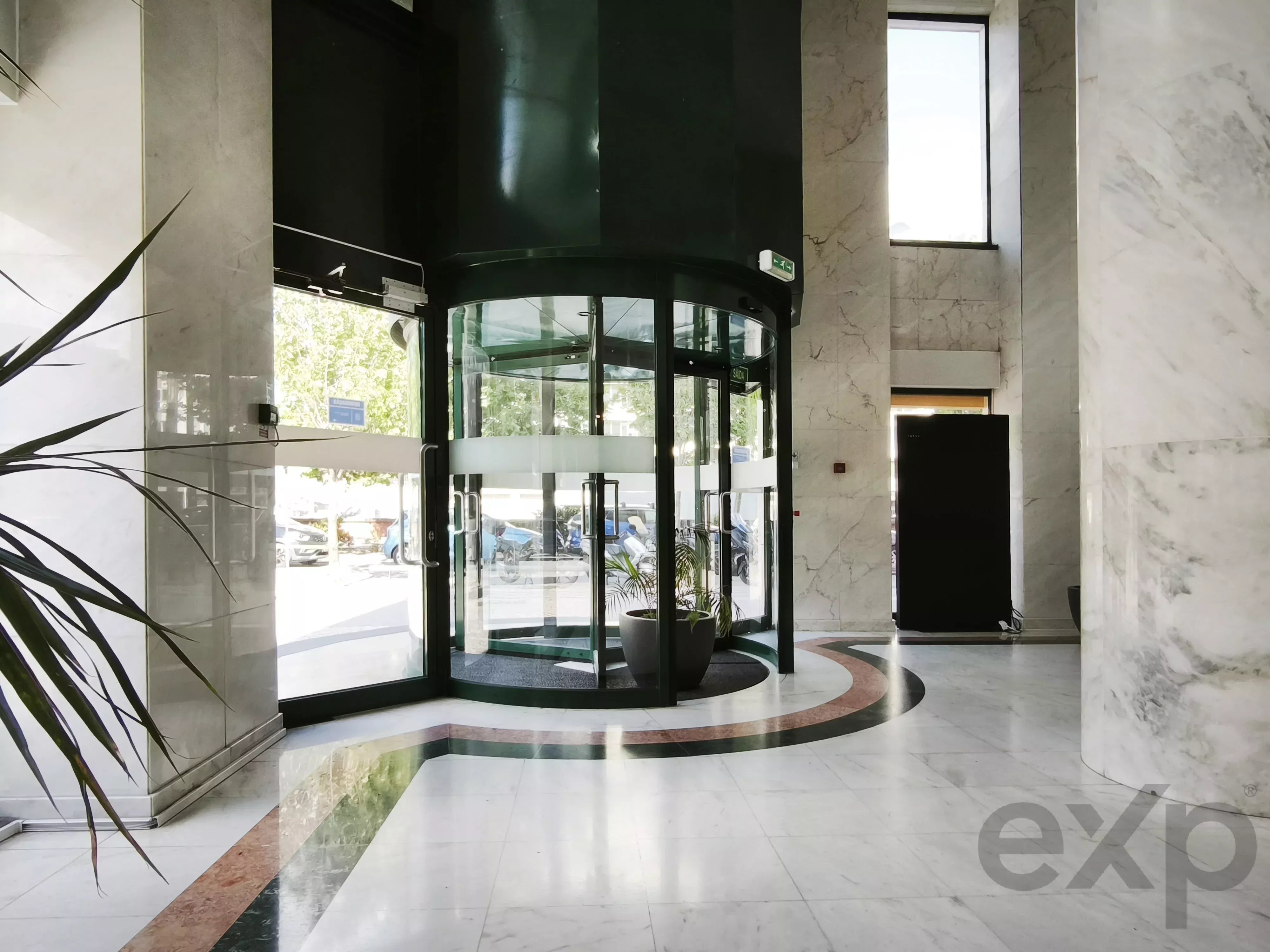 Loja de comércio para alugar em Lisboa, 105 m²