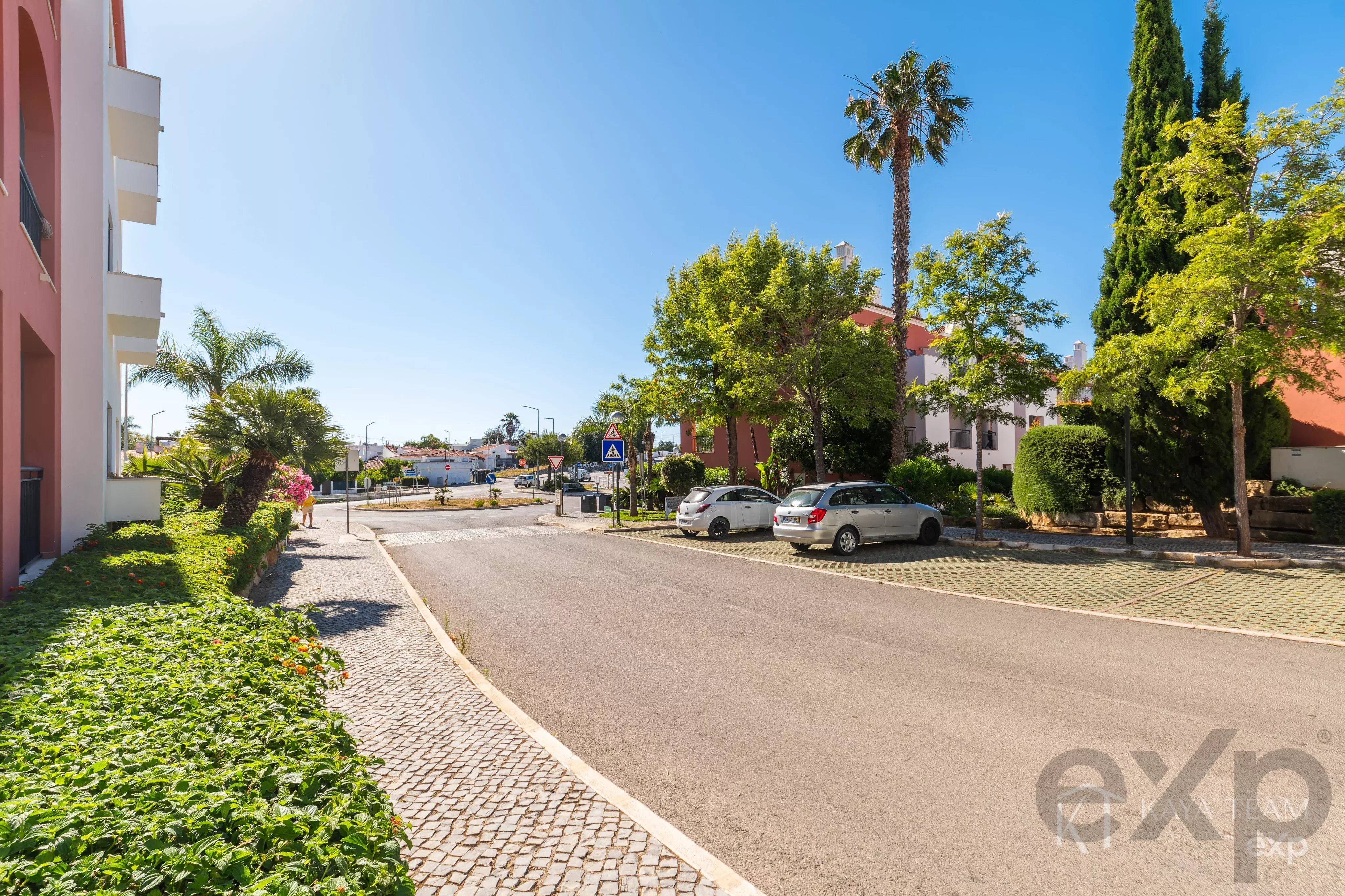 High‑Quality Two‑Bedroom Apartment in Cabanas de Tavira 87025491 image 3