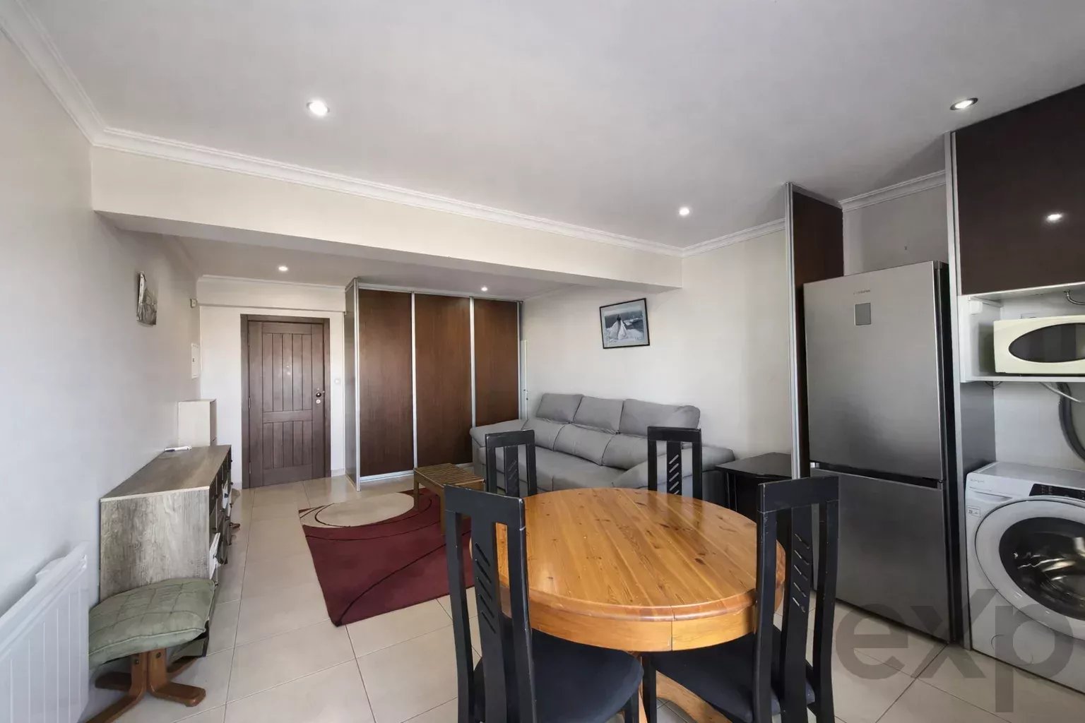 Renovated one‑bedroom flat at Praia da Rocha, with parking. 87031836 image 8