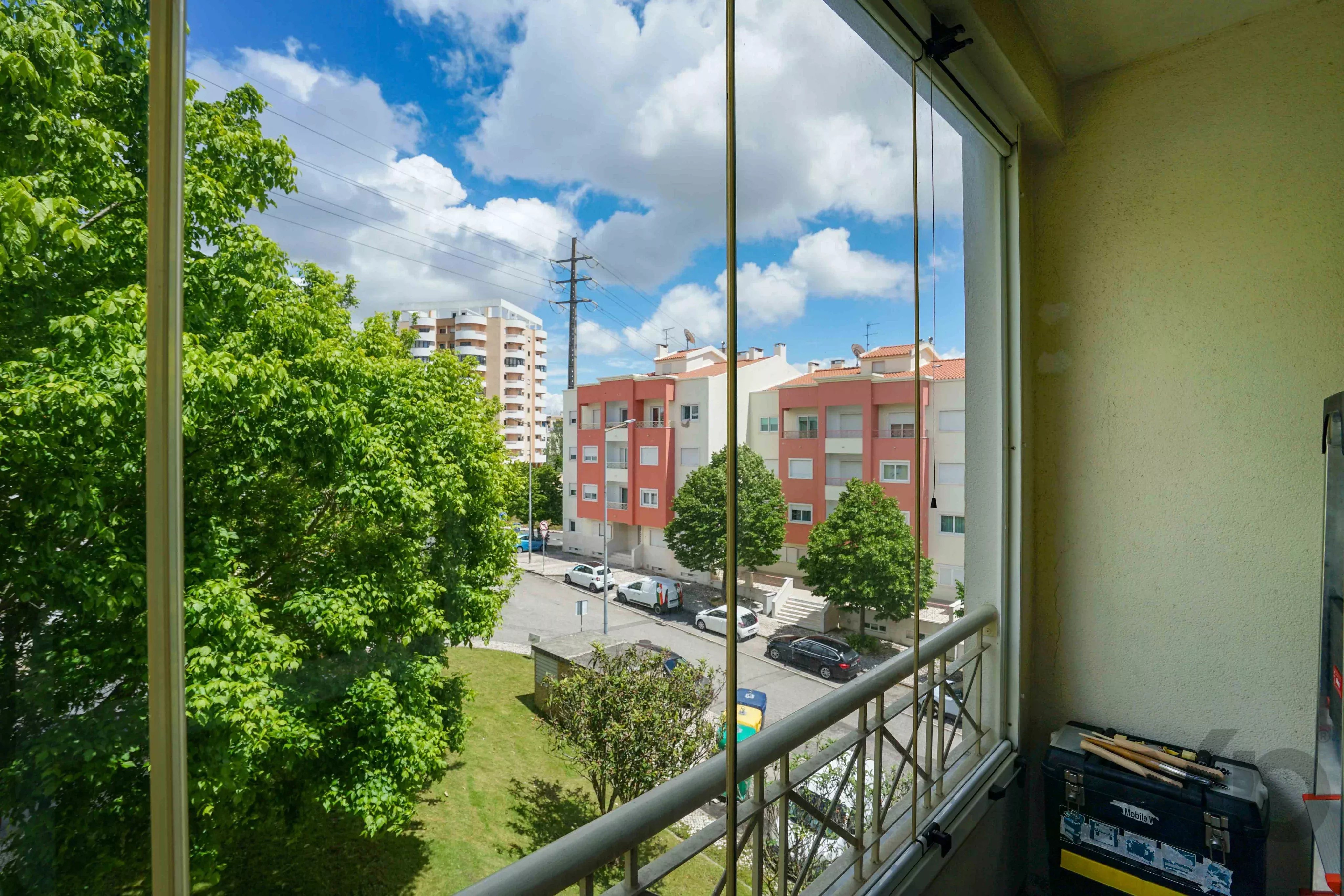 T3 Apartment in Póvoa de Santa Iria, featuring a garage and excellent storage space. 87033362 image 28