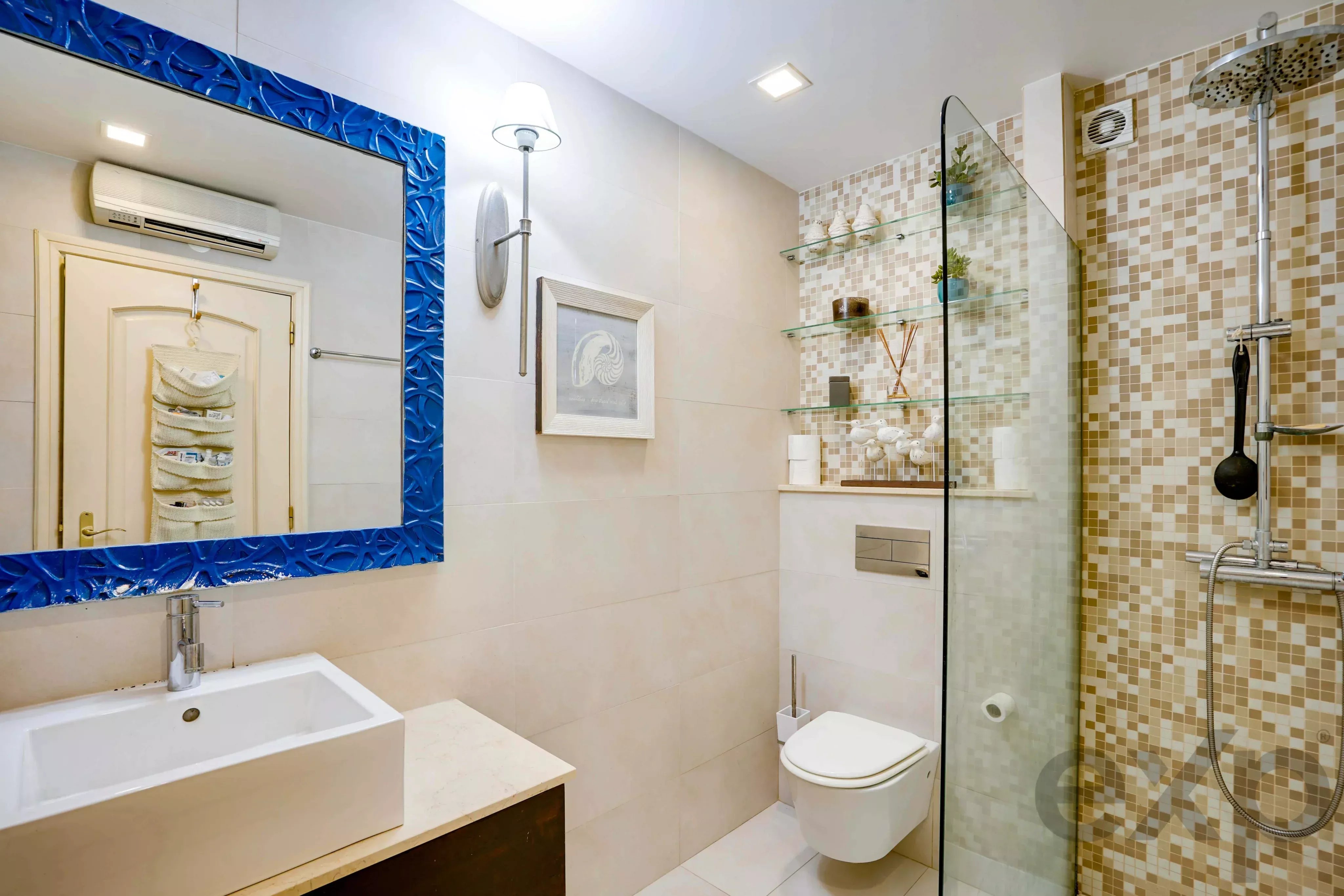 T3 Apartment in Póvoa de Santa Iria, featuring a garage and excellent storage space. 87033362 image 15