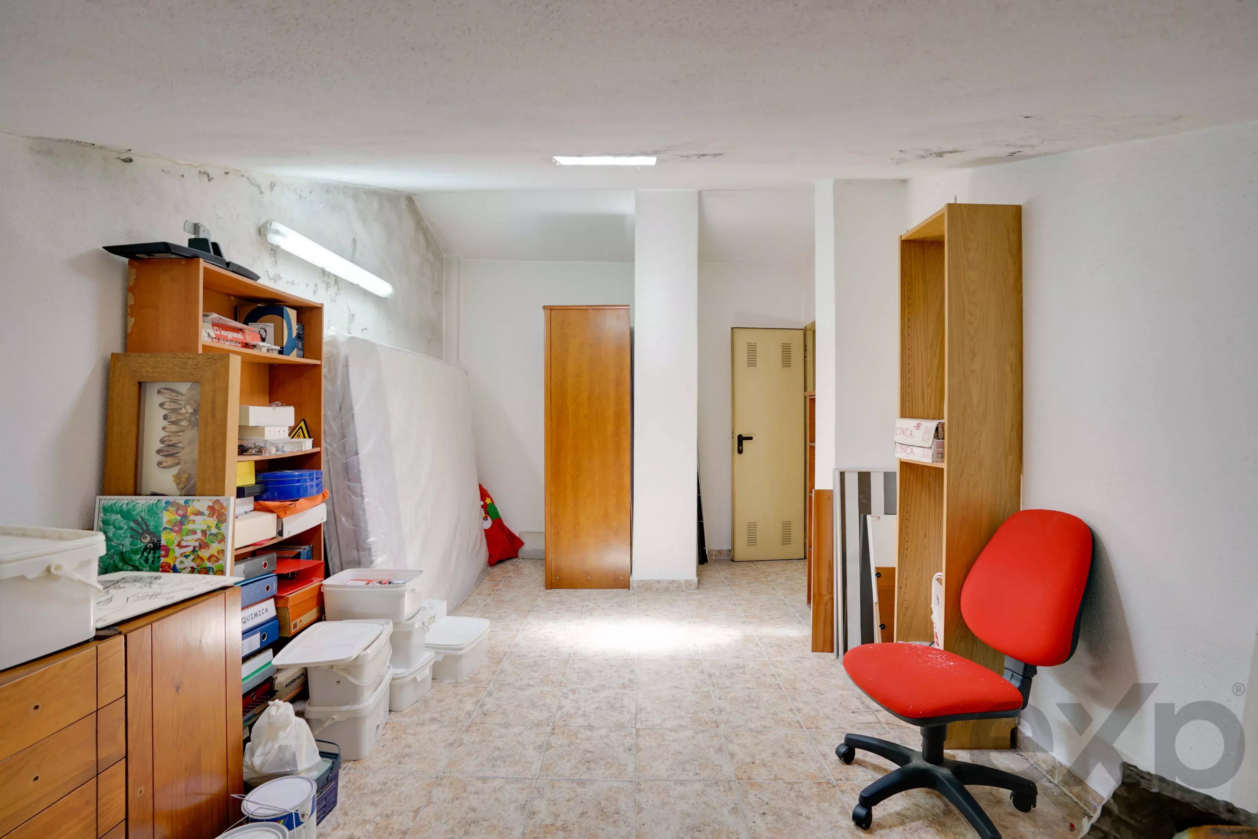 T3 Apartment in Póvoa de Santa Iria, featuring a garage and excellent storage space. 87033362 image 30