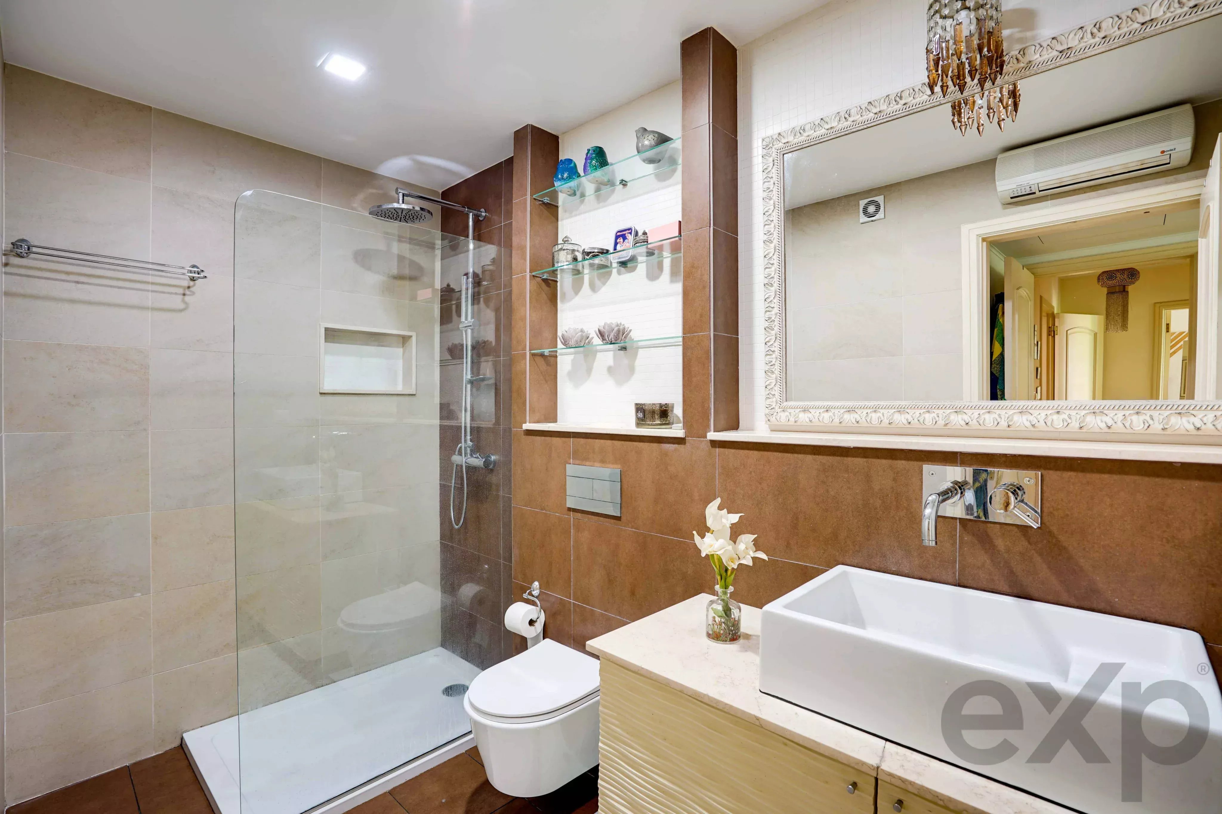 T3 Apartment in Póvoa de Santa Iria, featuring a garage and excellent storage space. 87033362 image 27