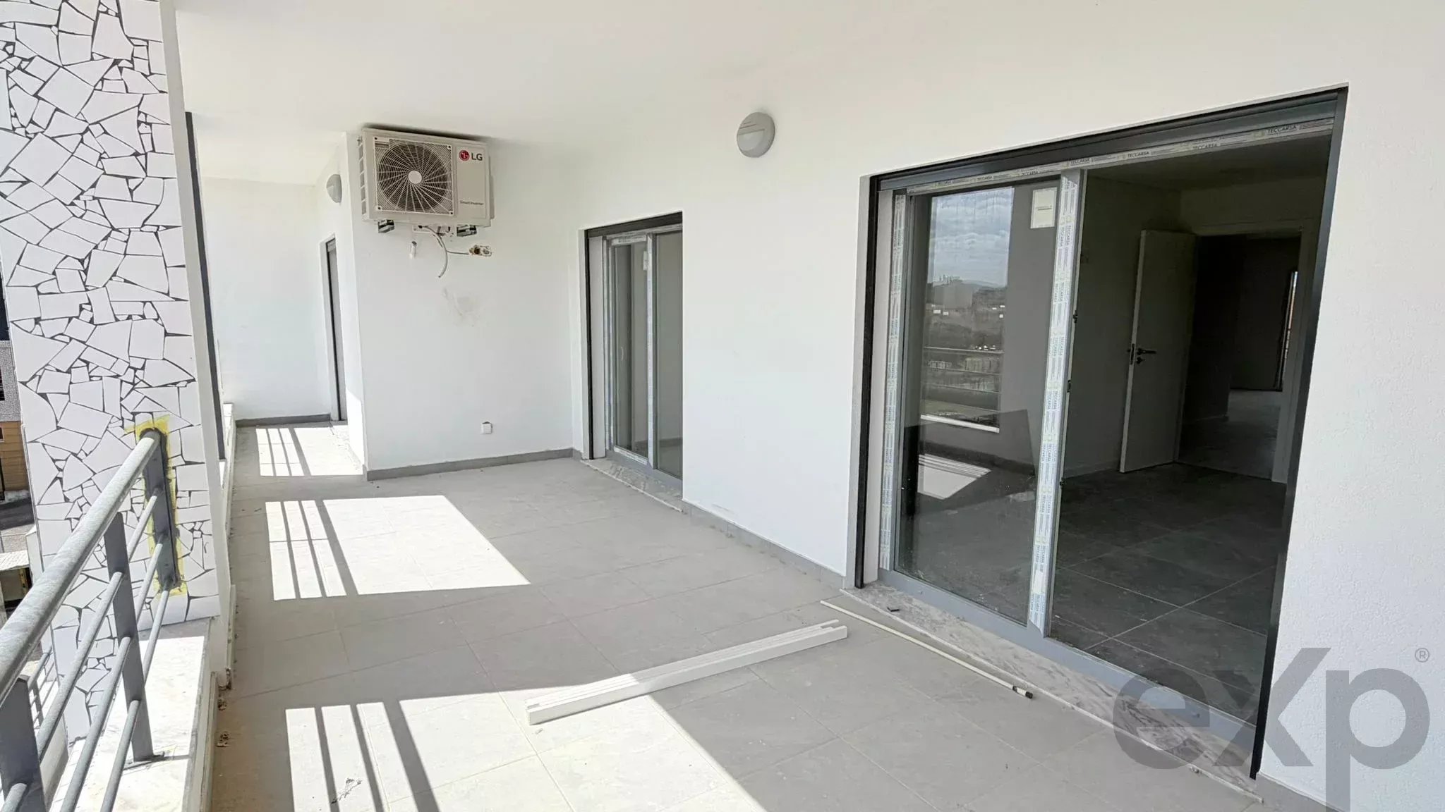 New 2‑bedroom and 3‑bedroom apartments with balcony and barbecue – Quinta da Ladeira, Paio Pires 87033463 image 4