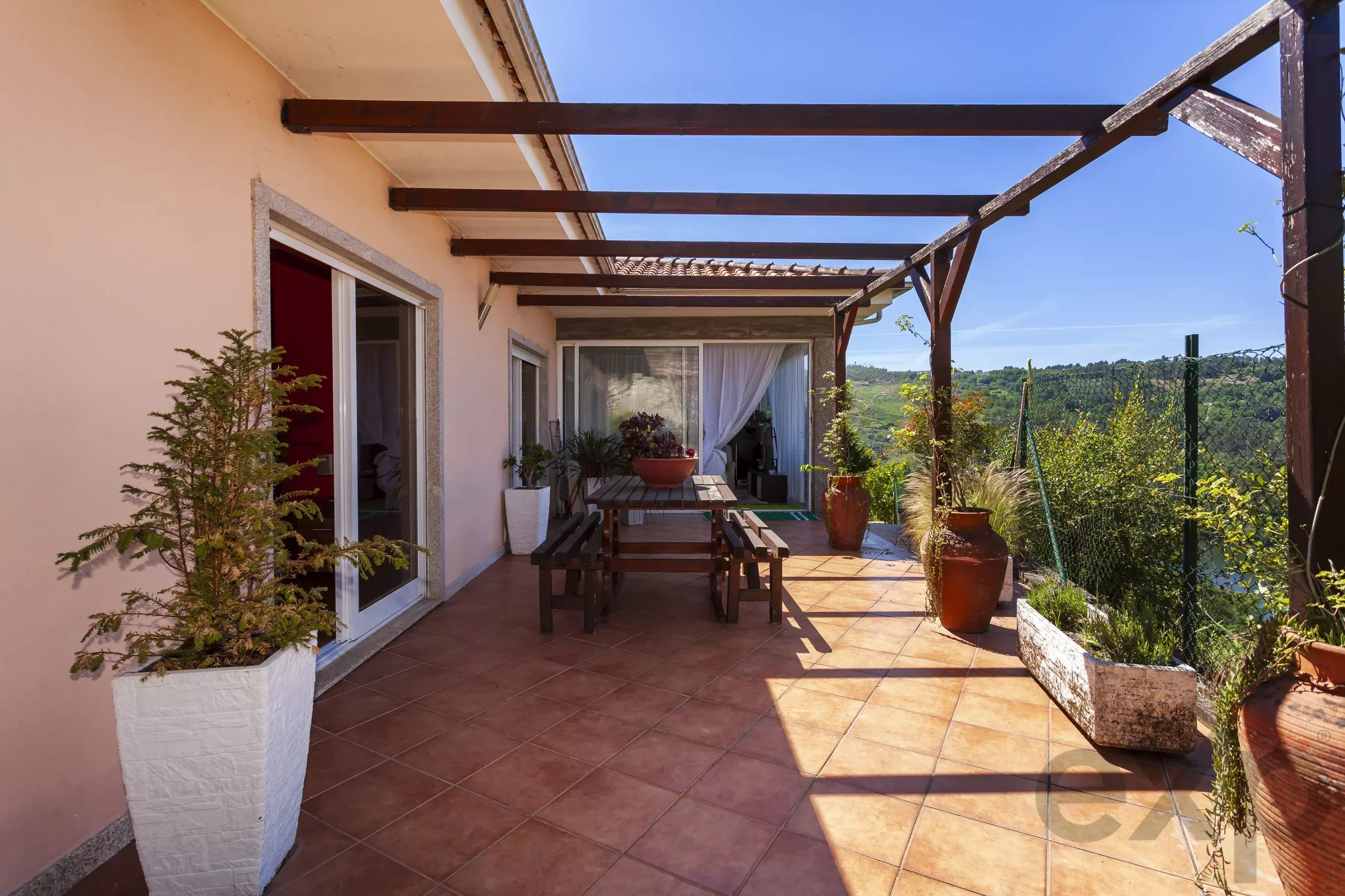 4-Bedroom + 3 Villa | Views over the Tâmega River 5