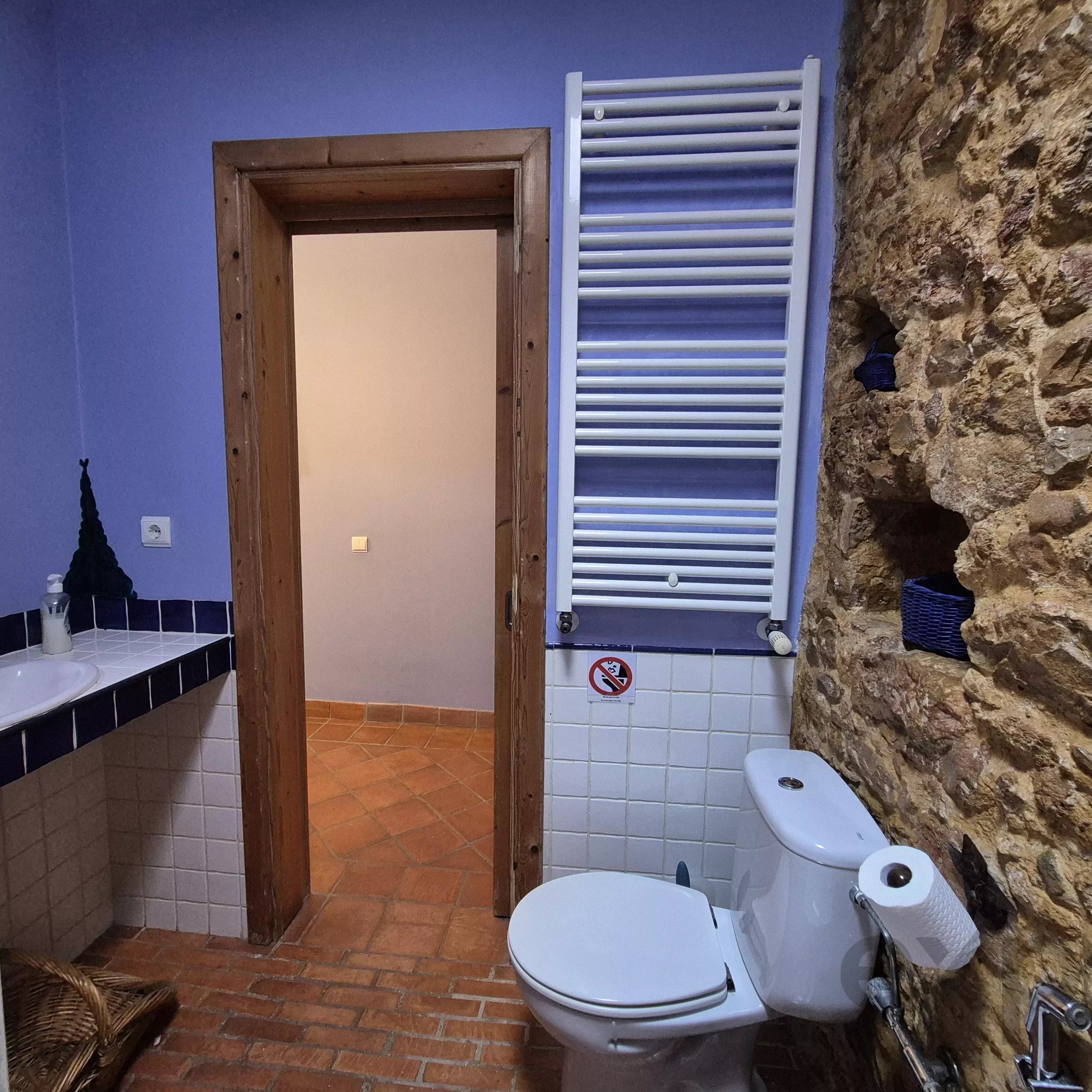 Estate with Swimming Pool 87034529 image 25
