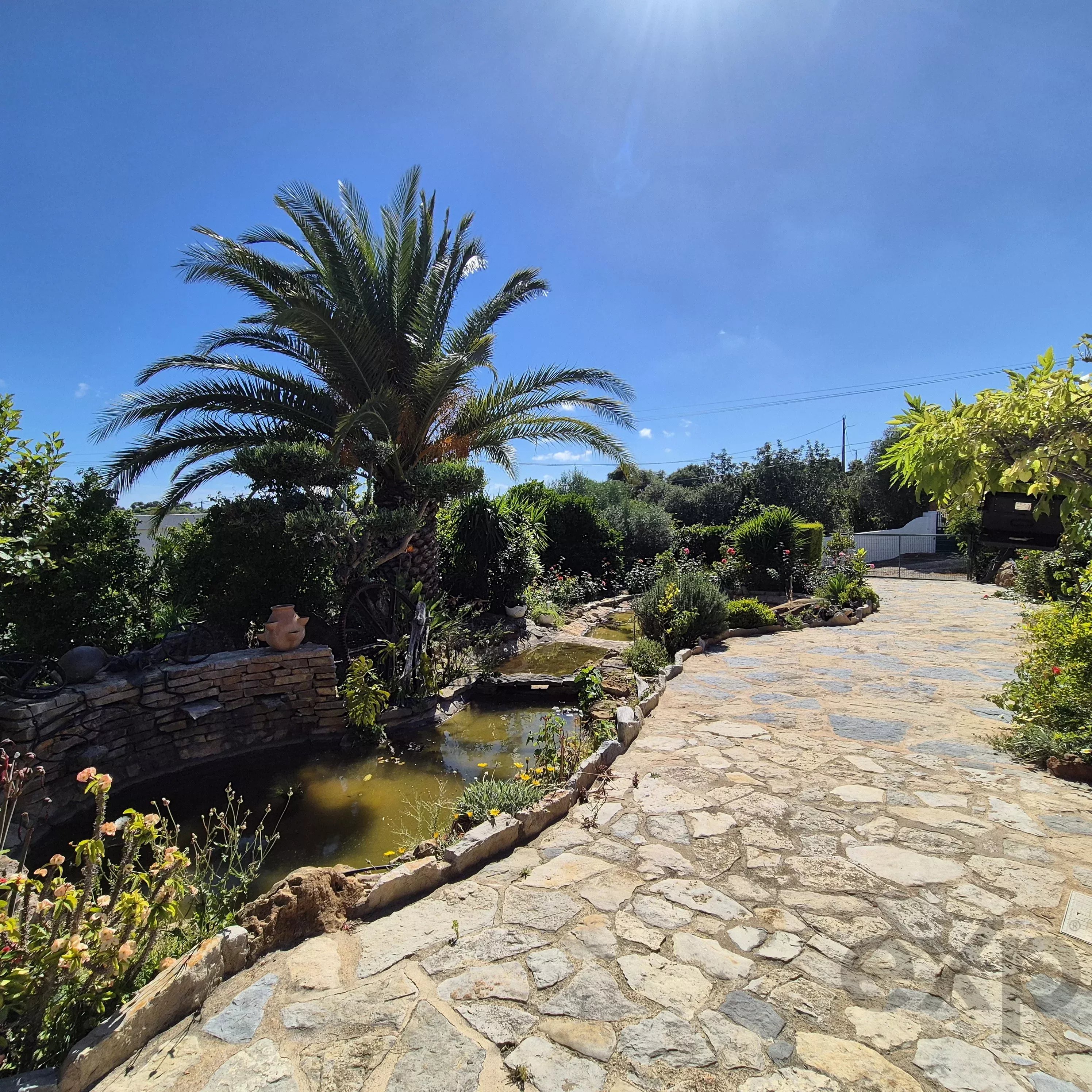 Estate with Swimming Pool 87034529 image 38