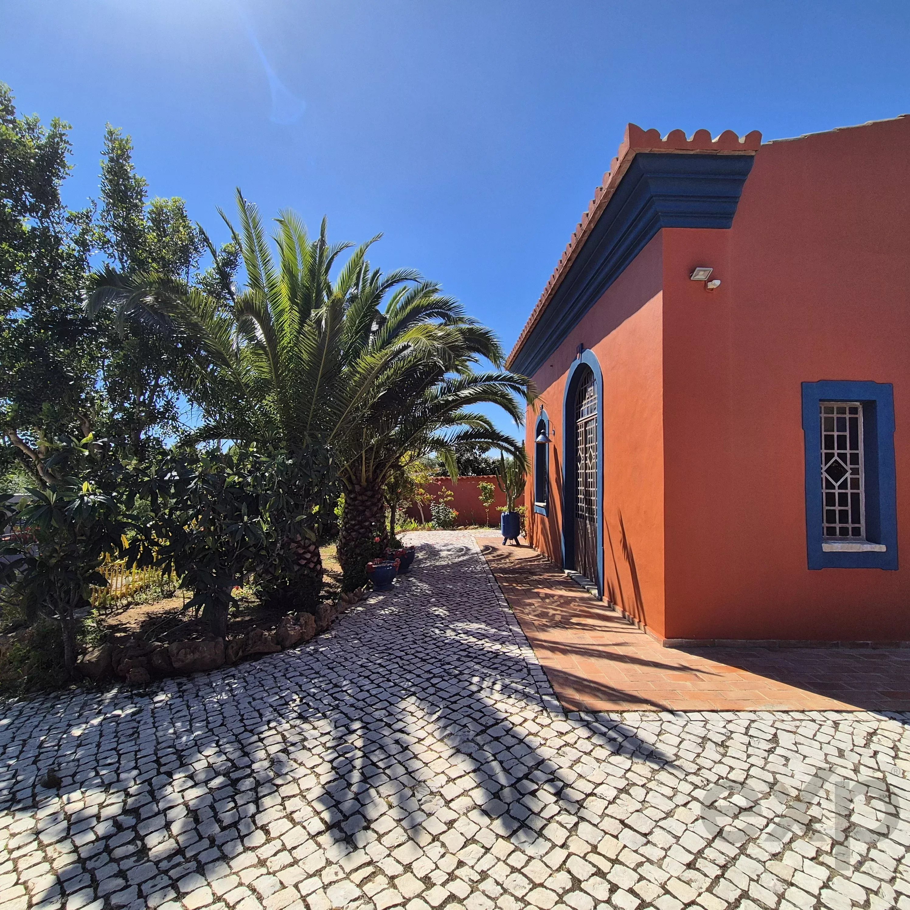 Estate with Swimming Pool 87034529 image 2