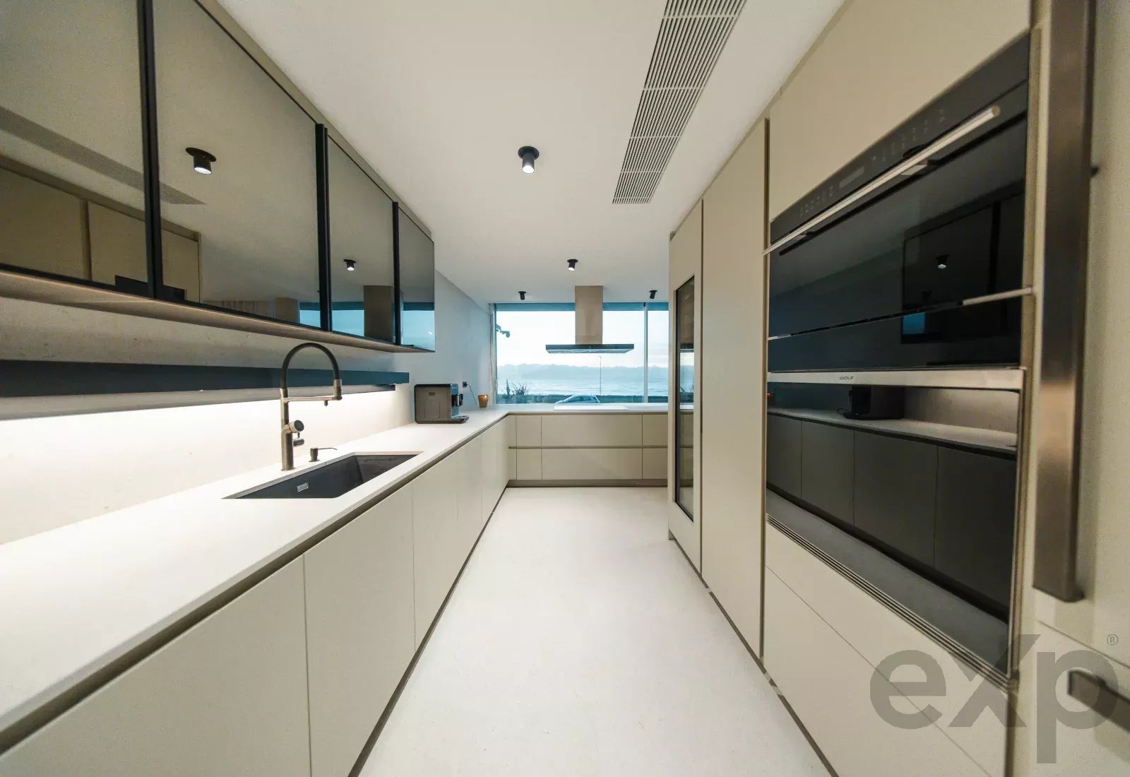 Moradia à venda em Vila Nova De Gaia, 466 m²