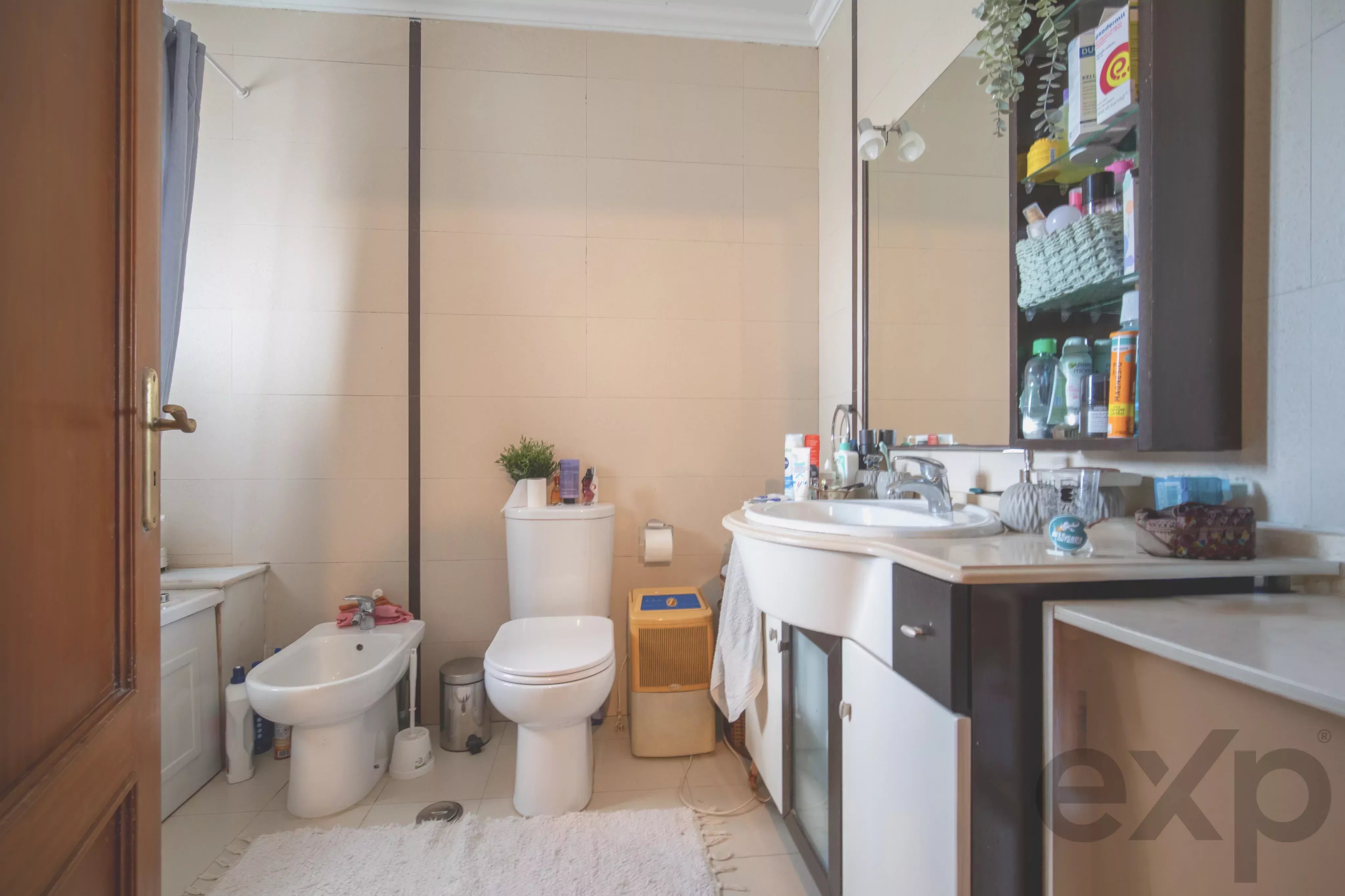 "Viver a 30 minutos de Lisboa, num condomínio privado, com espaço para a família e perto das praias da Ericeira." 87035720 image 23