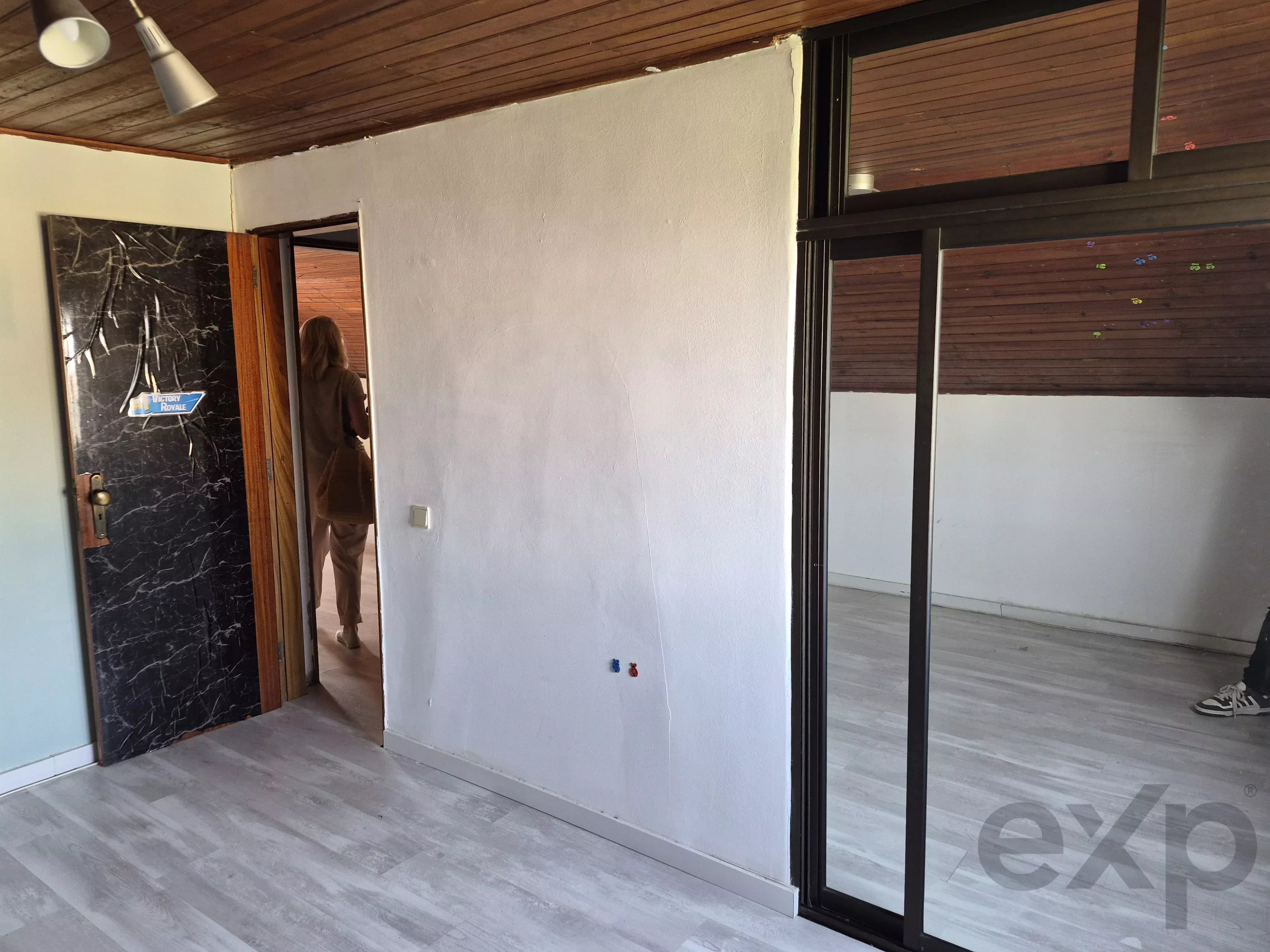 Moradia T4 para remodelar 87042365 image 17