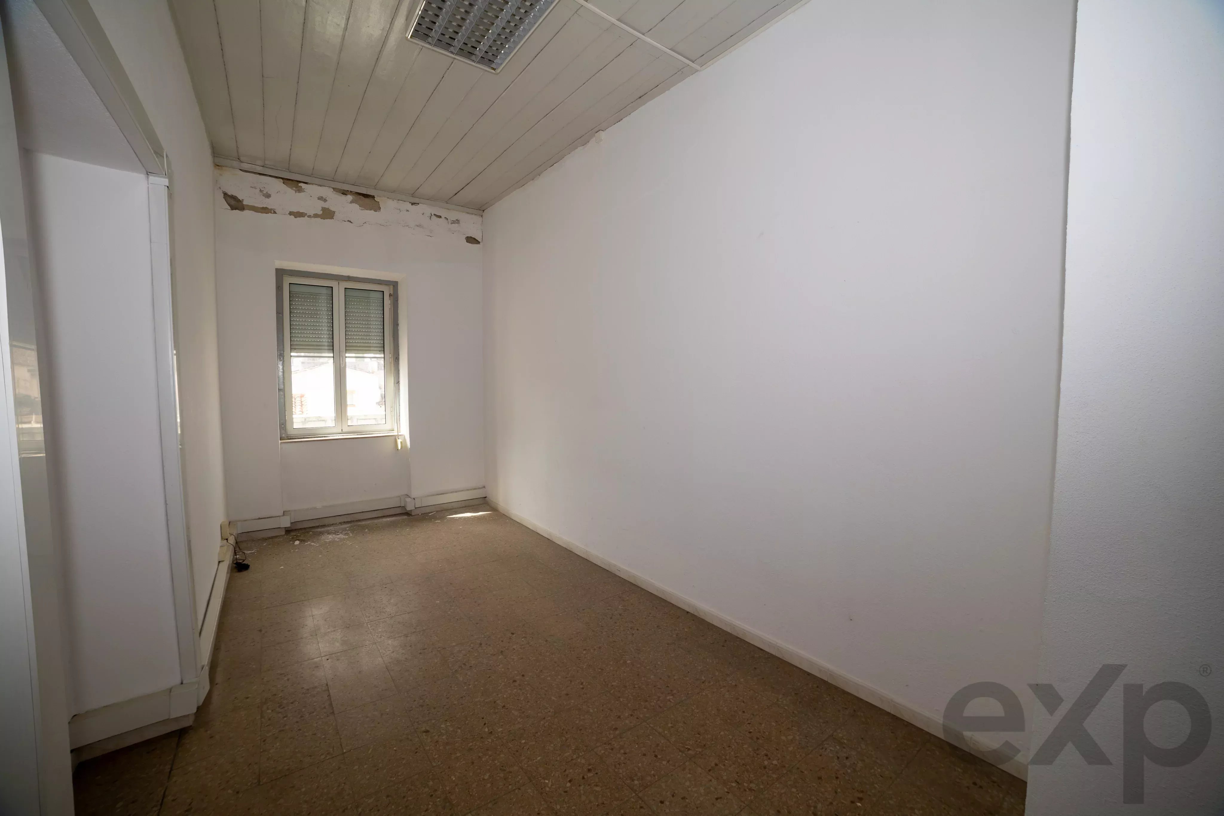 Spacious building with 30 rooms and an elevator in Évora 87042401 image 43