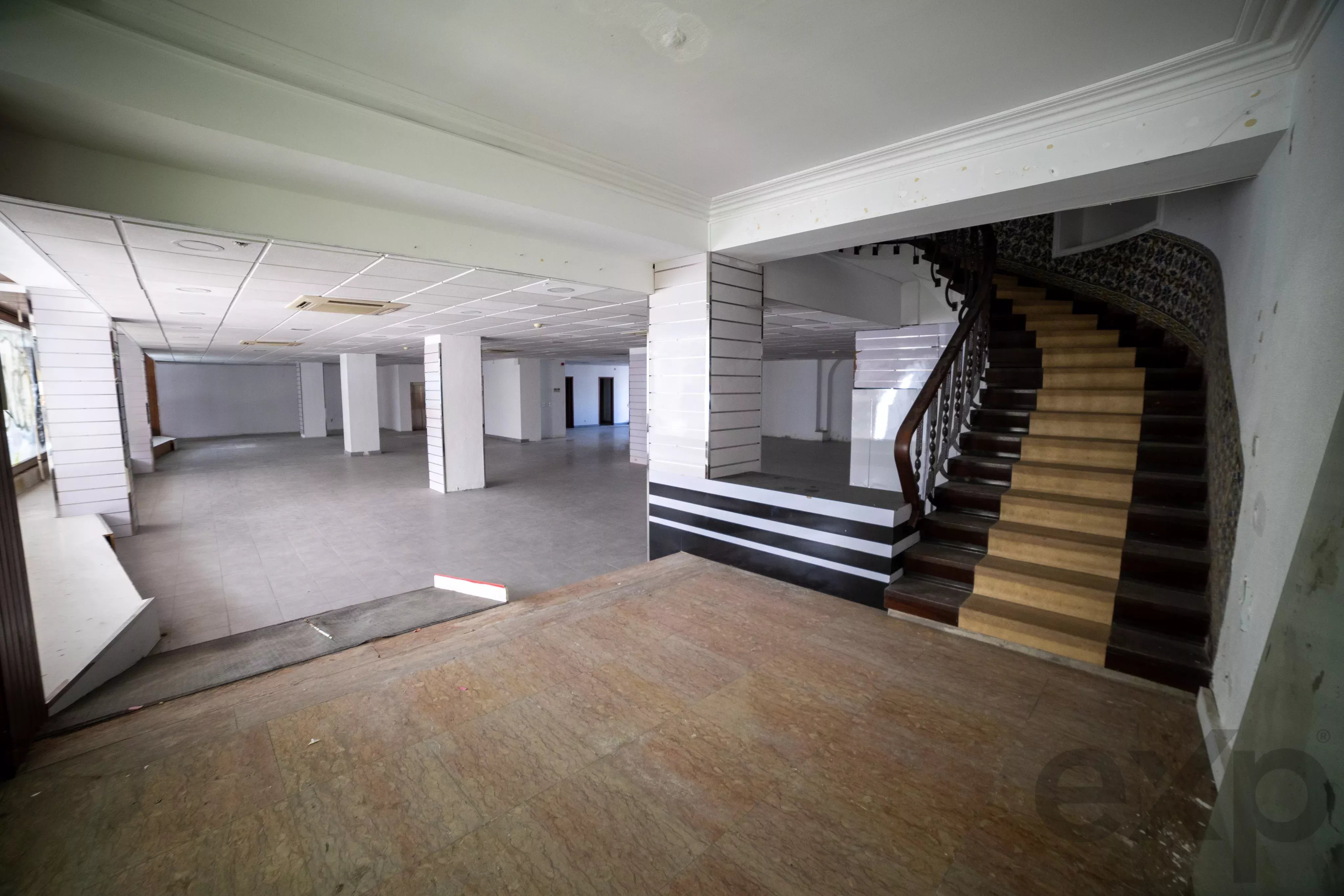 Spacious building with 30 rooms and an elevator in Évora 87042401 image 17