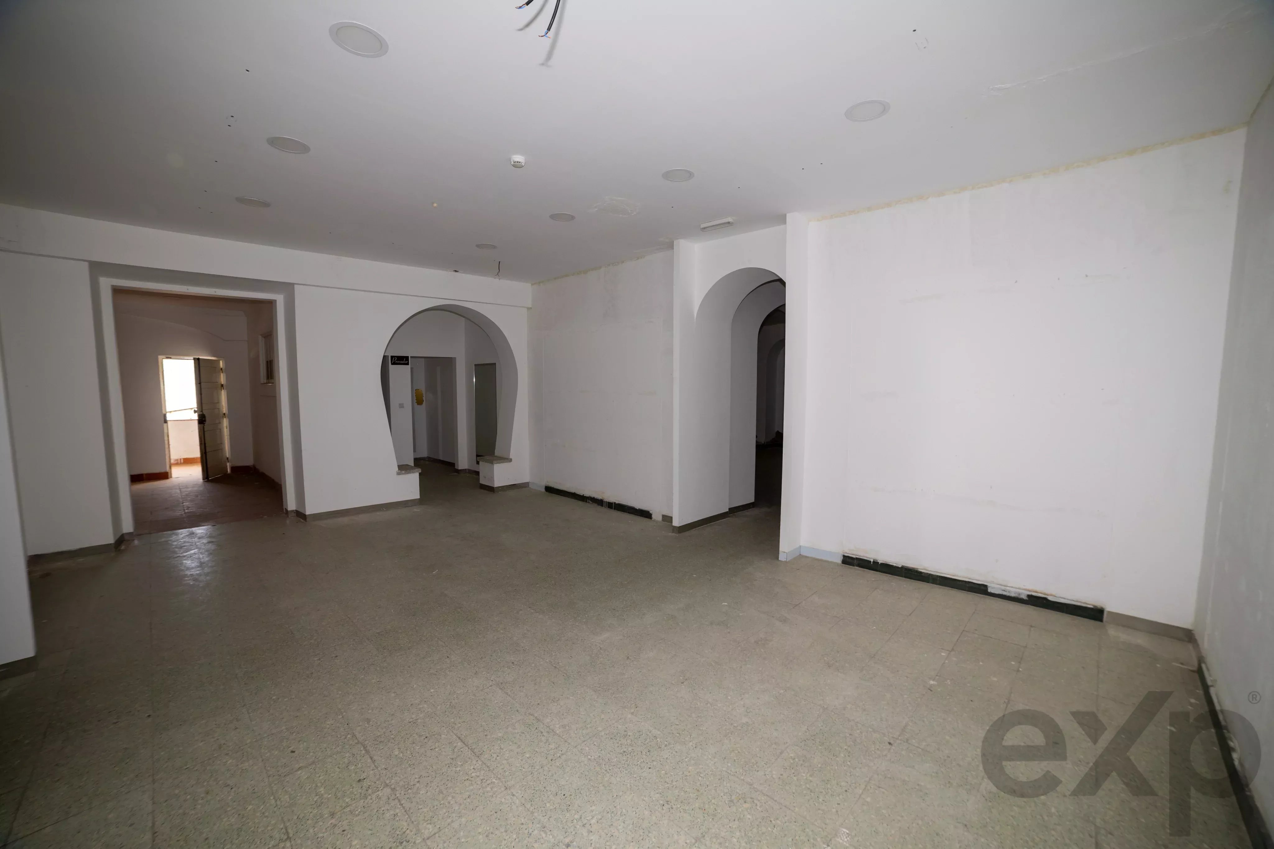 Spacious building with 30 rooms and an elevator in Évora 87042401 image 30