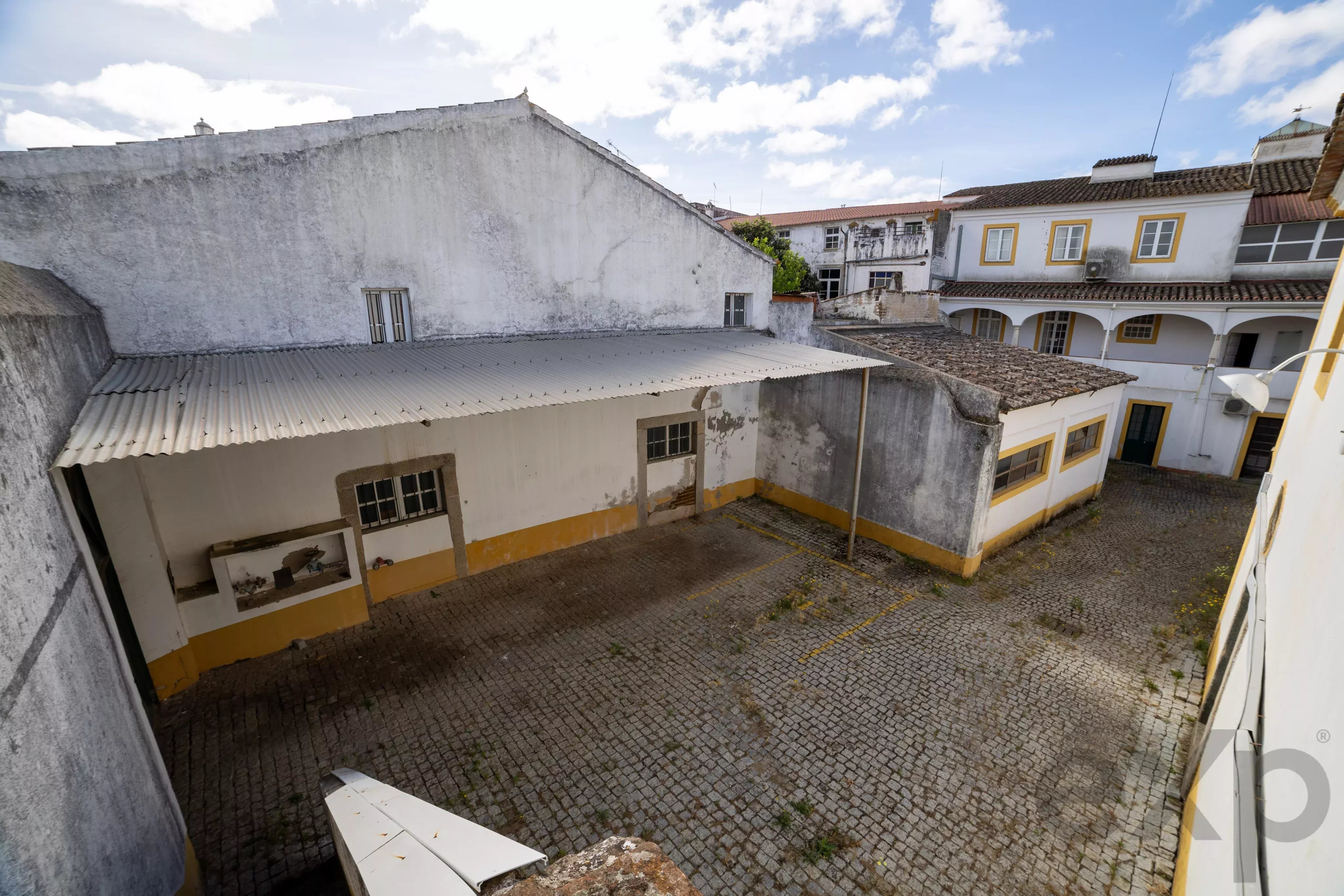 Spacious building with 30 rooms and an elevator in Évora 87042401 image 13