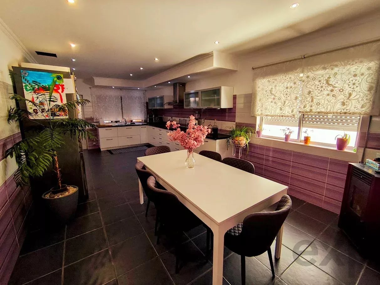 T3 House and Snack Bar 87044421 image 7