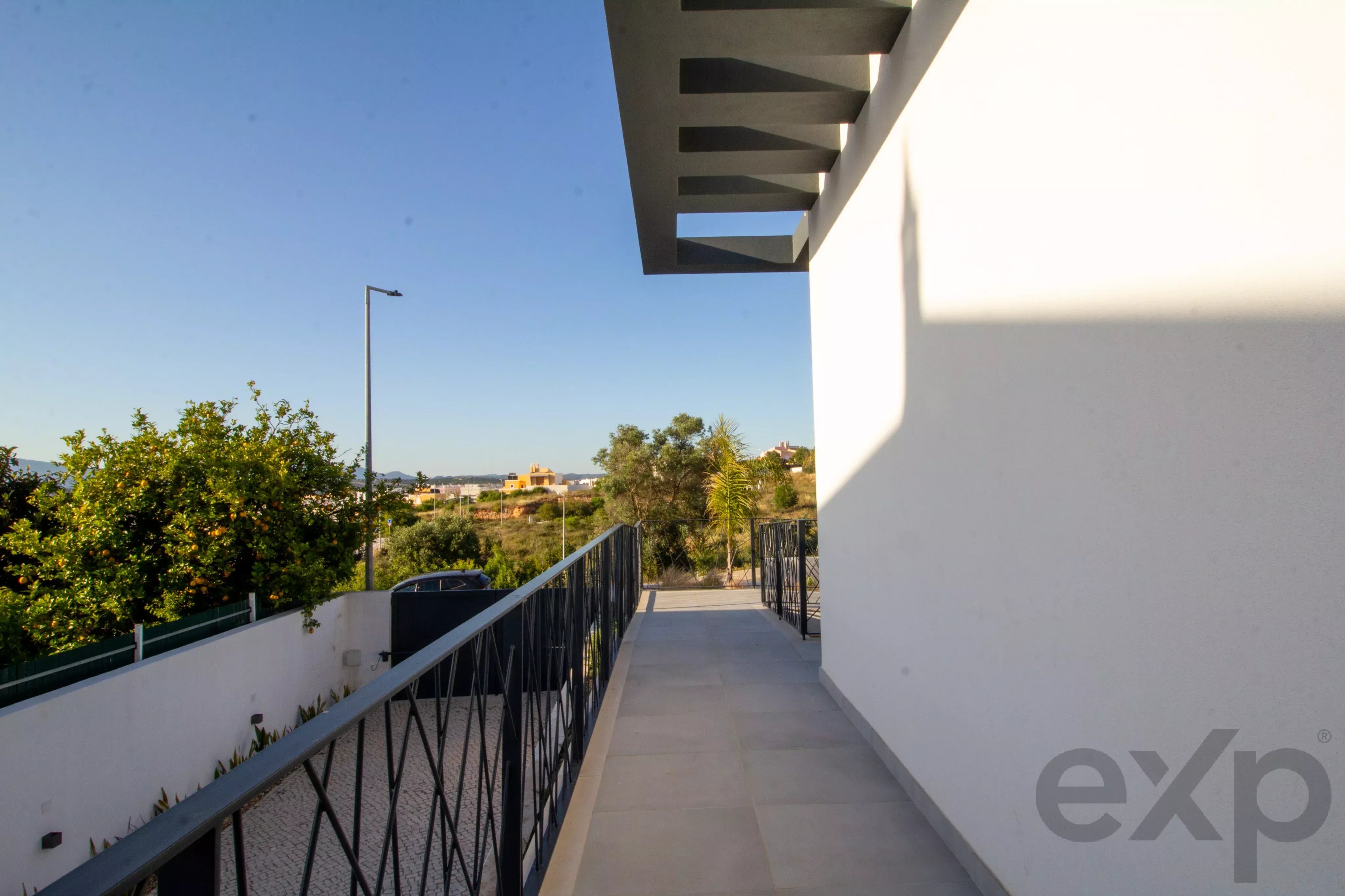 Moradia Contemporânea de Luxo com Vista em Ferragudo 87049638 image 8