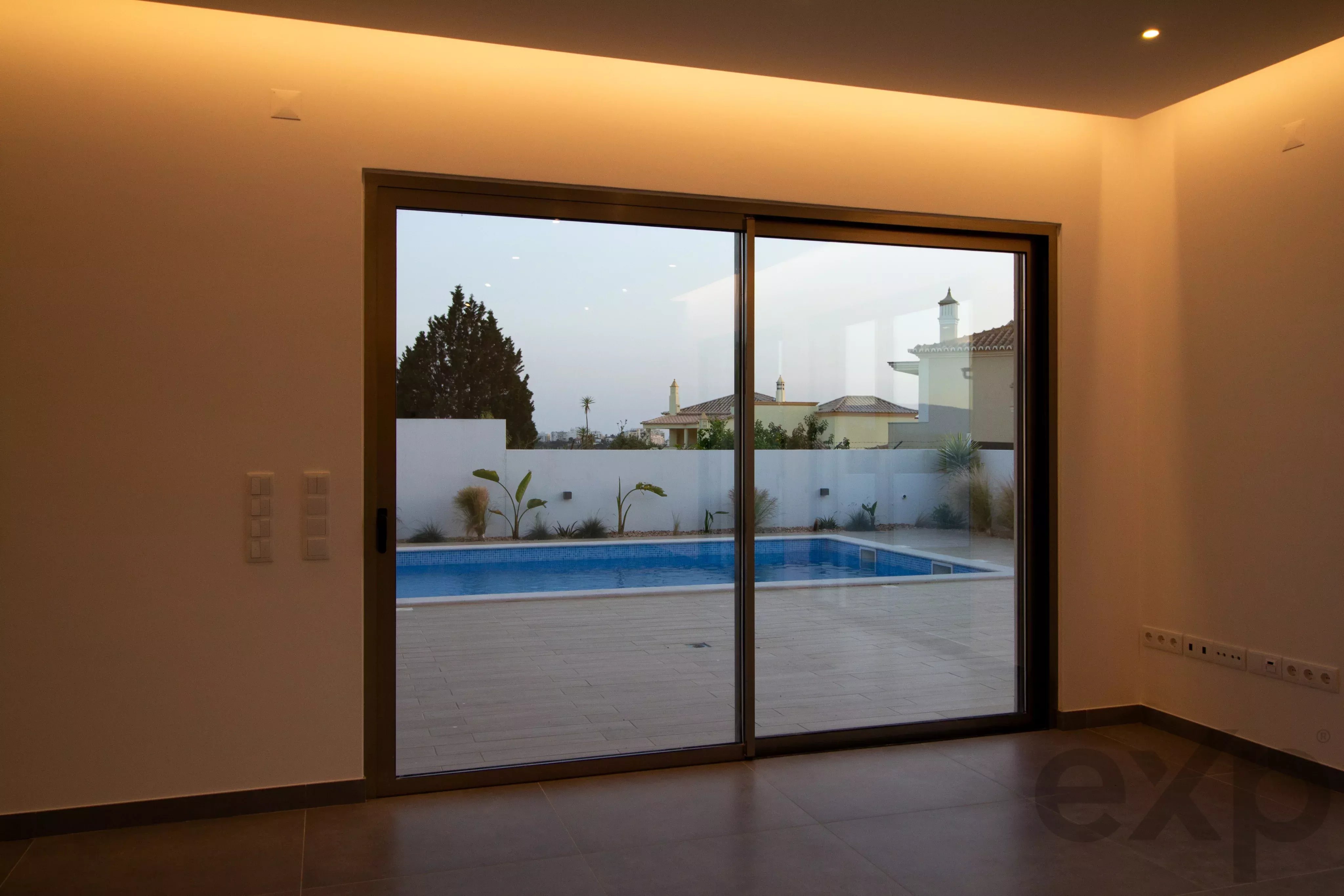 Moradia Contemporânea de Luxo com Vista em Ferragudo 87049638 image 50