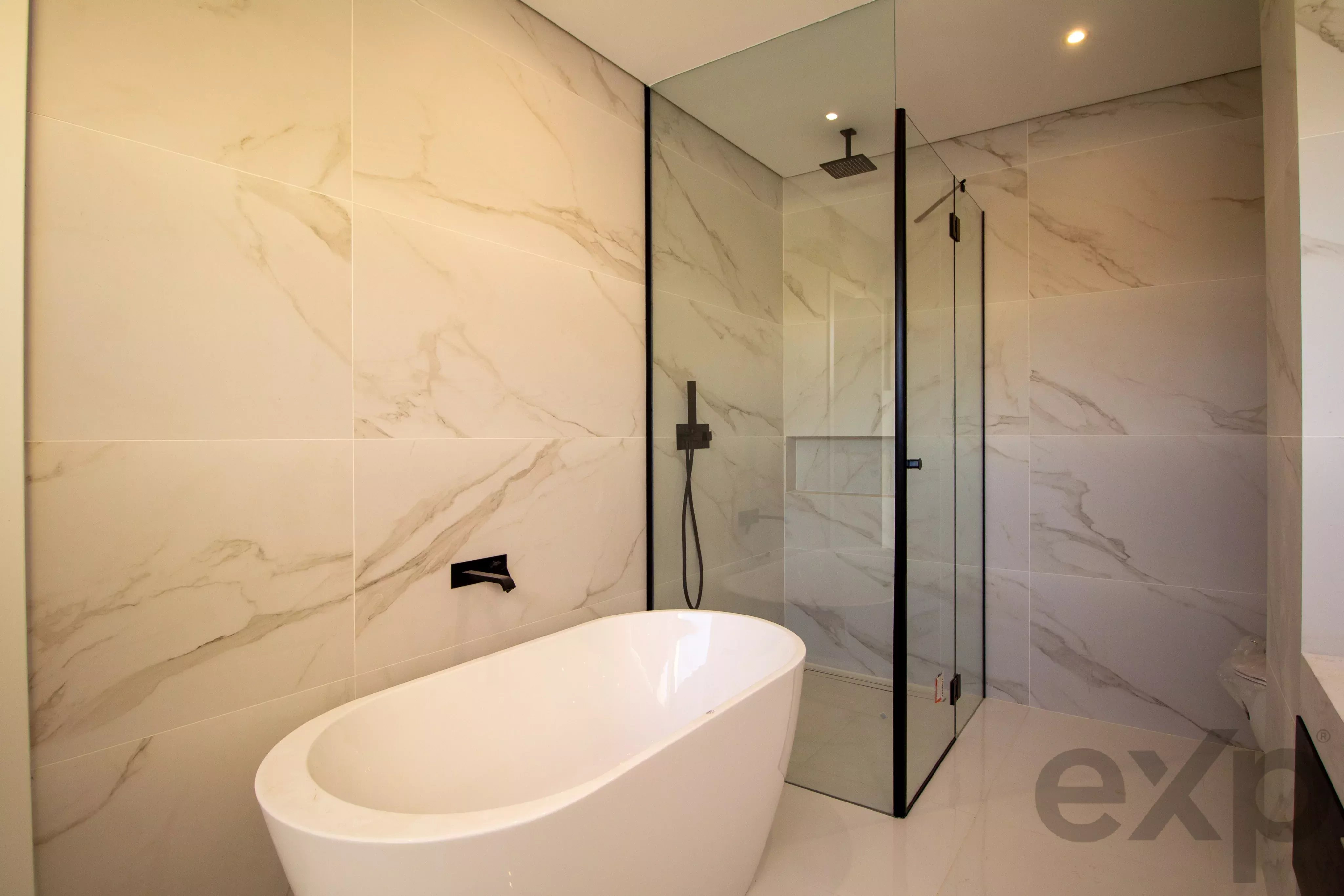 Moradia Contemporânea de Luxo com Vista em Ferragudo 87049638 image 56
