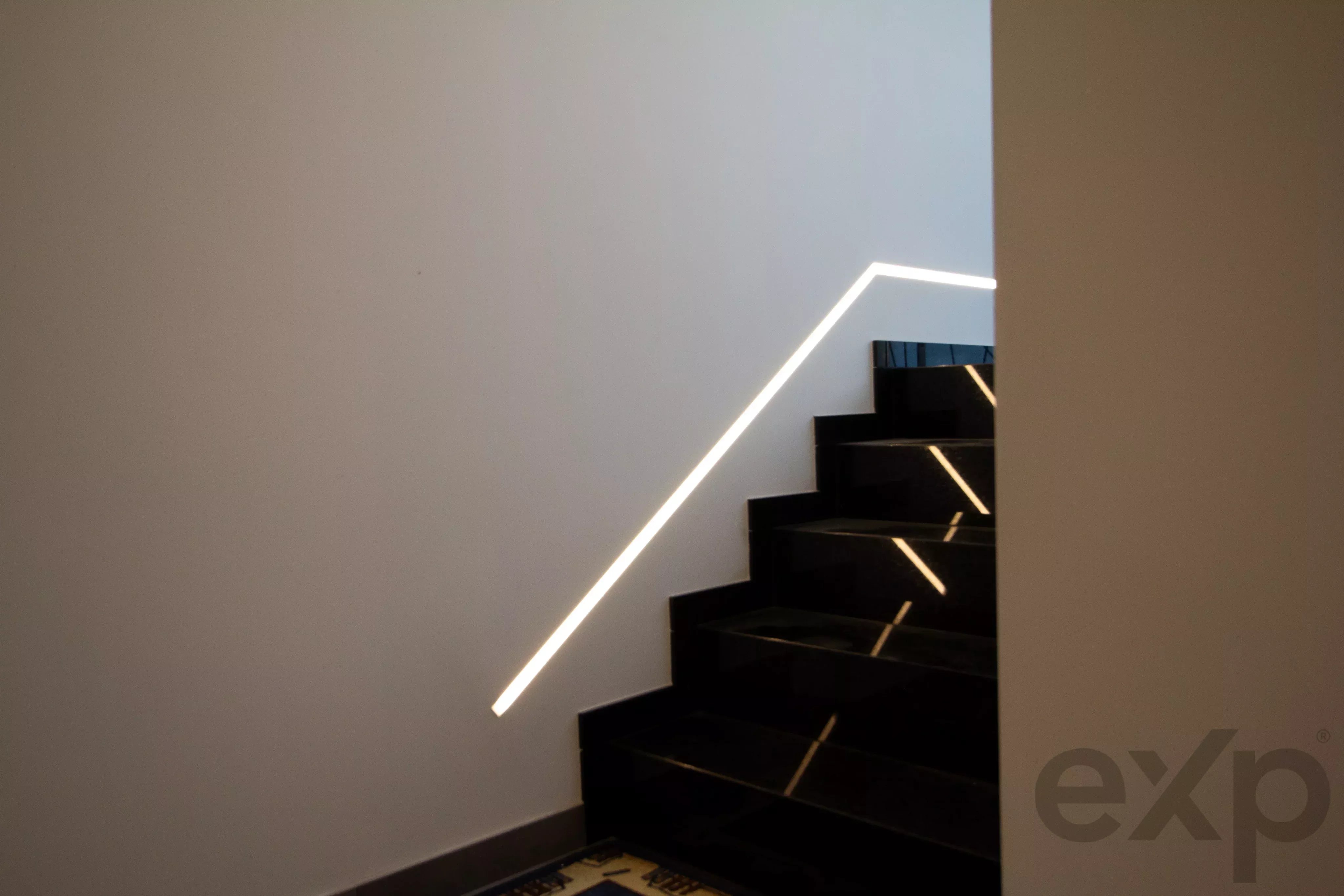 Moradia Contemporânea de Luxo com Vista em Ferragudo 87049638 image 84