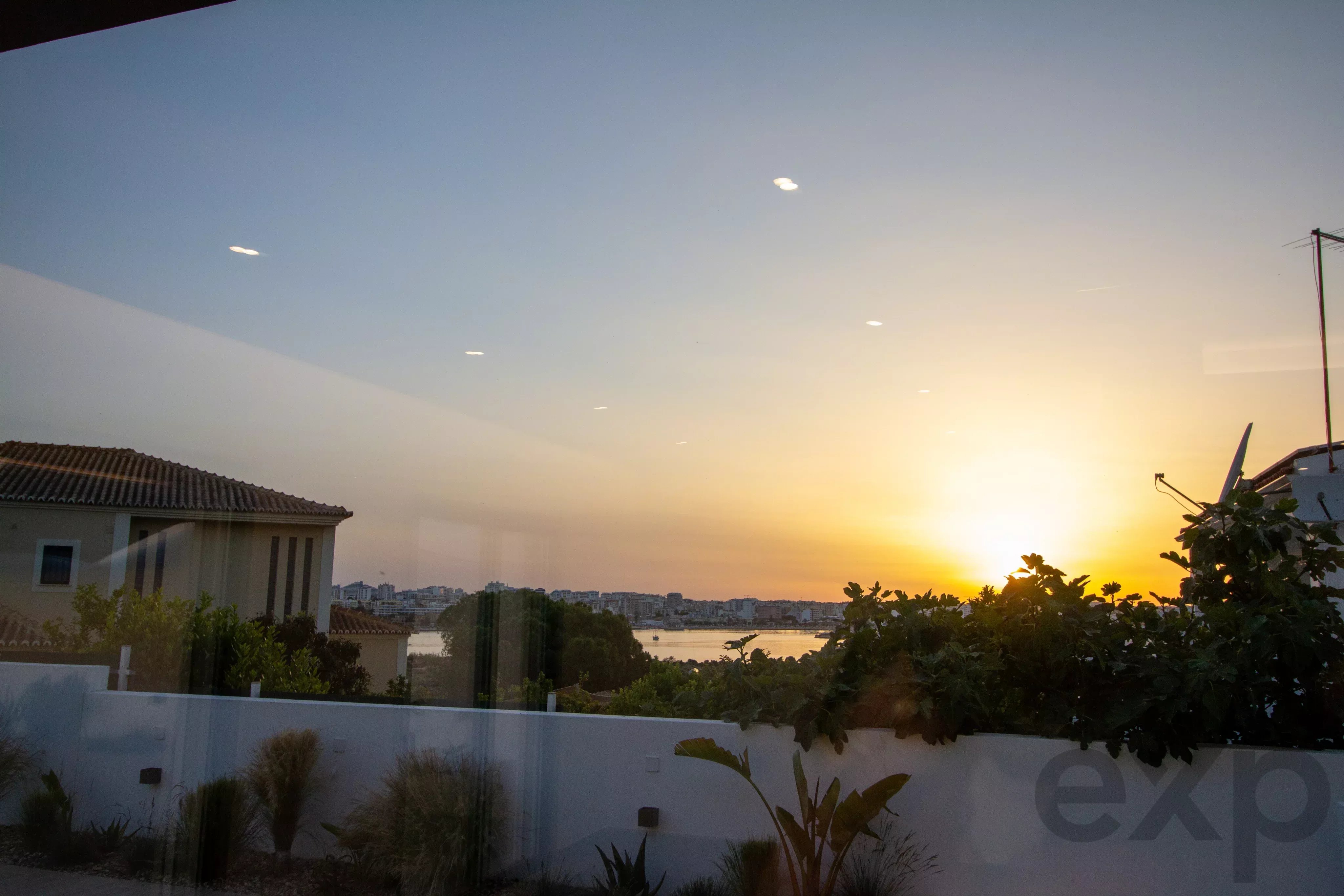 Moradia Contemporânea de Luxo com Vista em Ferragudo 87049638 image 48
