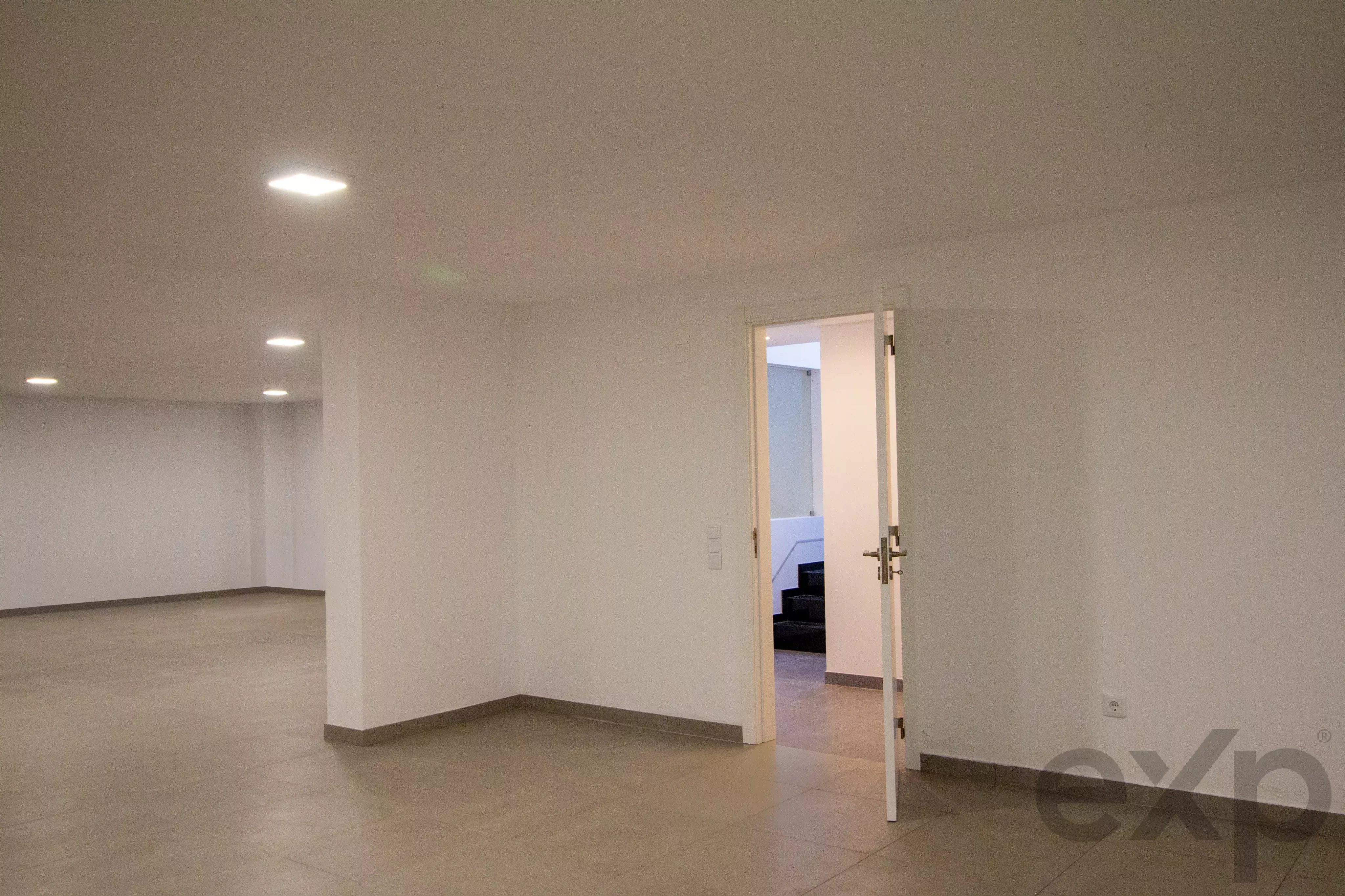 Moradia Contemporânea de Luxo com Vista em Ferragudo 87049638 image 88