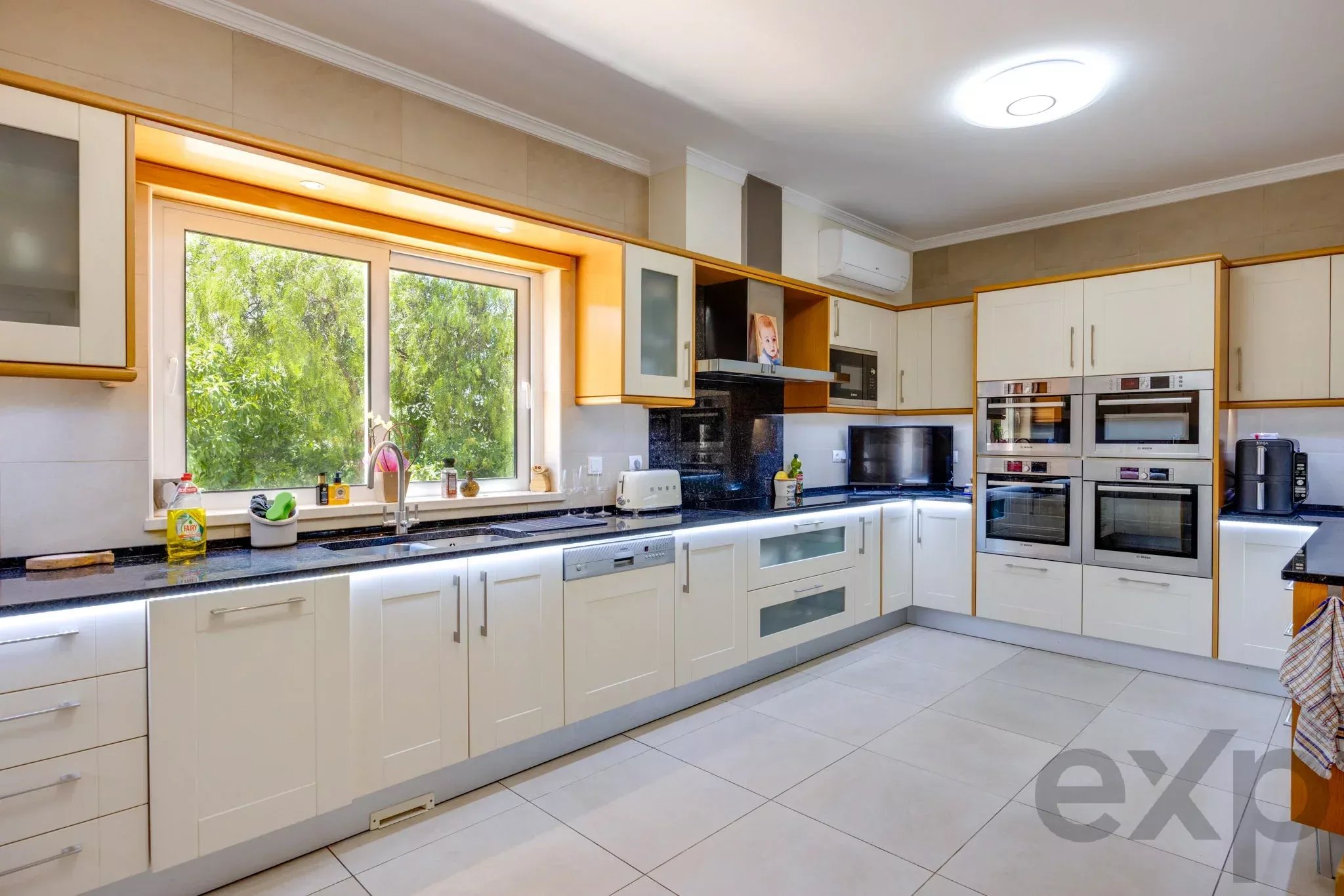 Family Home T3+1 with Swimming Pool, Between Lagos and Praia da Luz 87053335 image 5